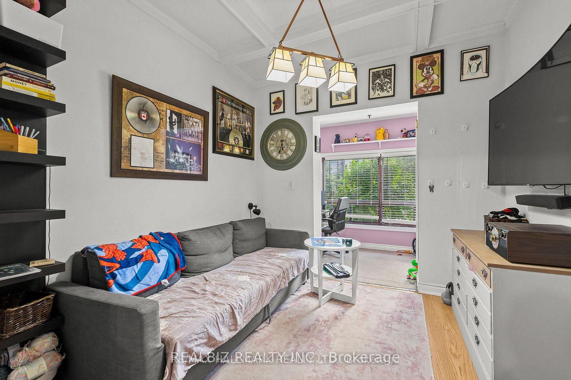 Photo 4 of 159 Parkmount Road, Toronto, Greenwood-Coxwell — HOMEH