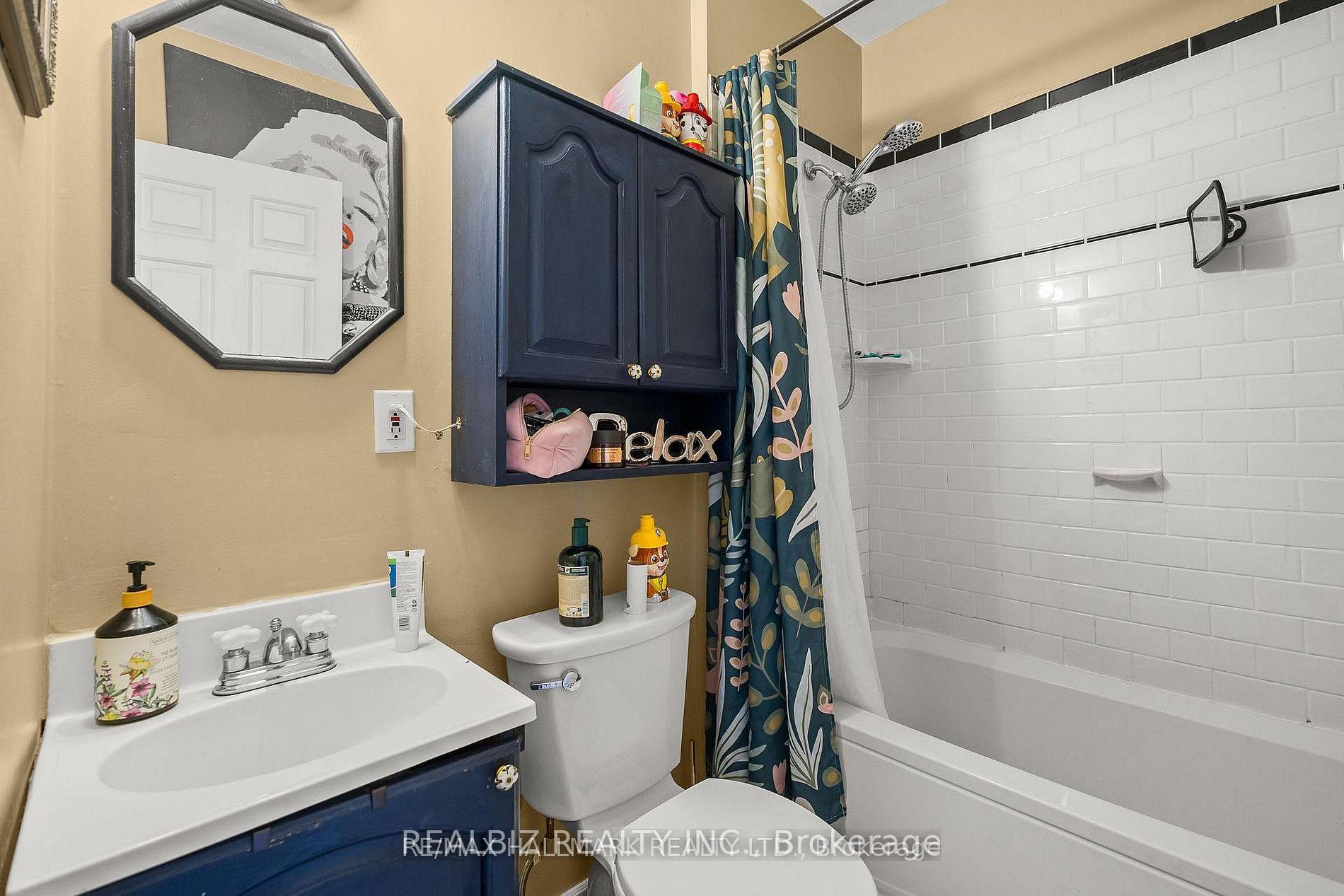 Photo 11 of 159 Parkmount Road, Toronto, Greenwood-Coxwell — HOMEH