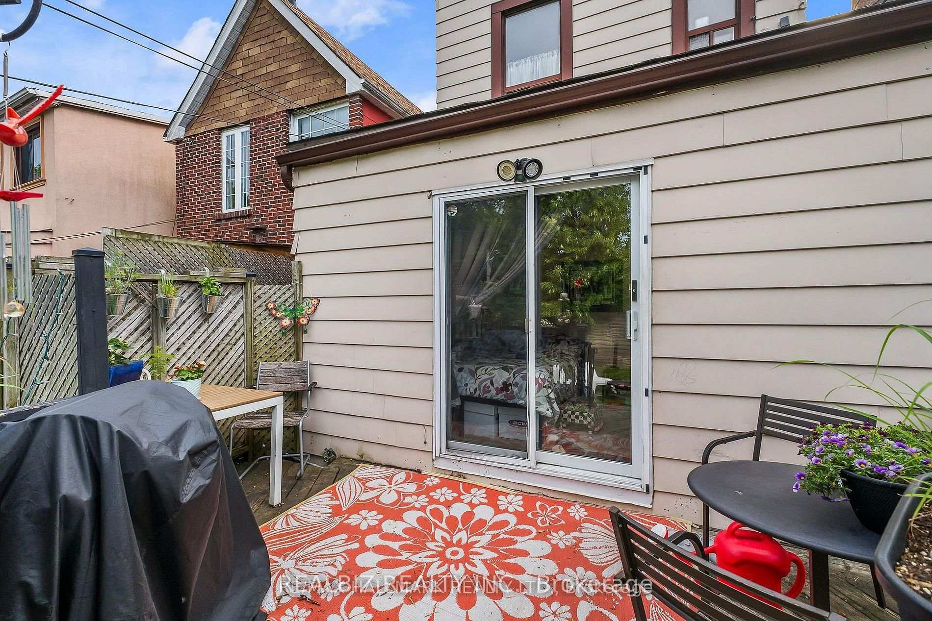 Photo 22 of 159 Parkmount Road, Toronto, Greenwood-Coxwell — HOMEH
