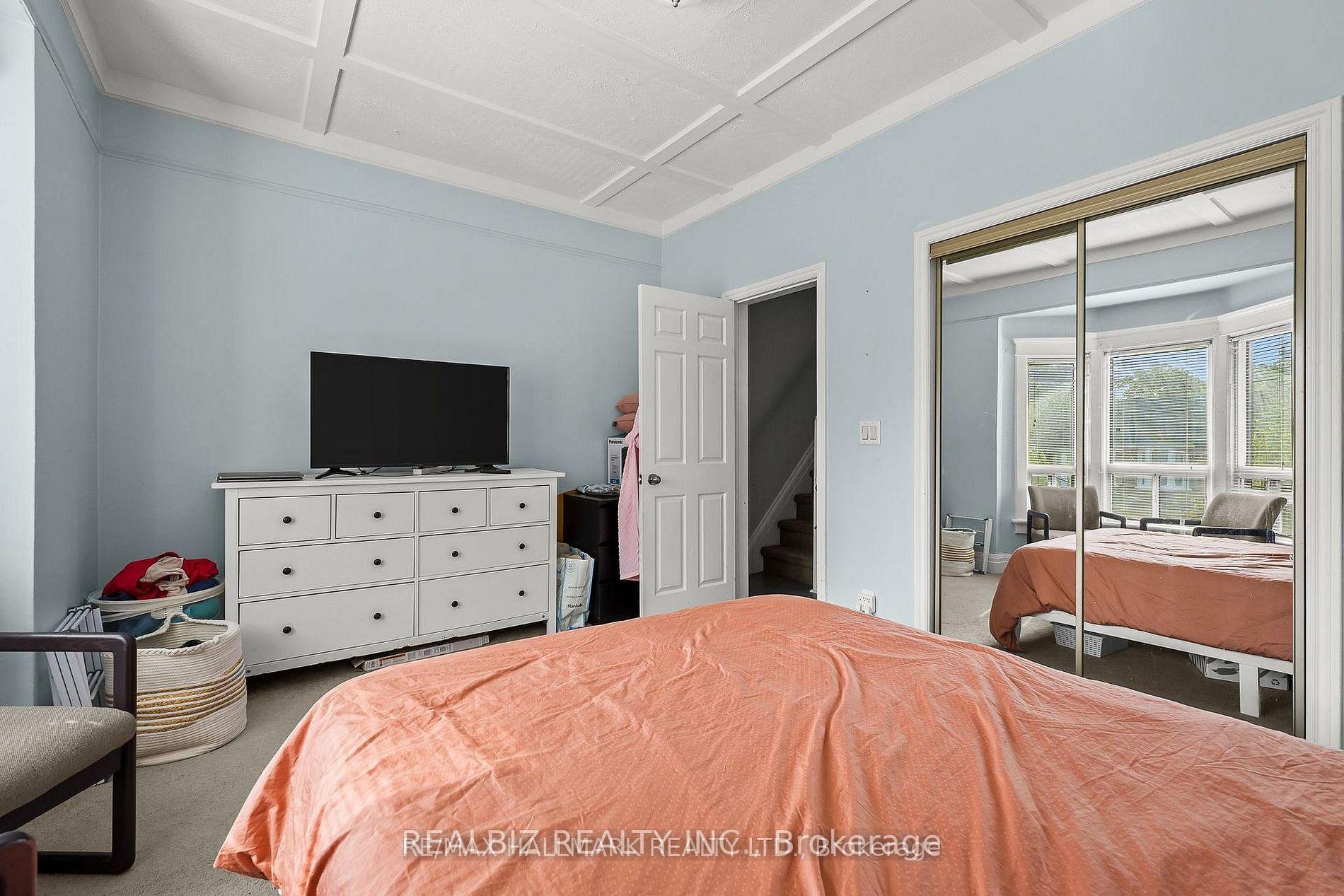 Photo 23 of 159 Parkmount Road, Toronto, Greenwood-Coxwell — HOMEH