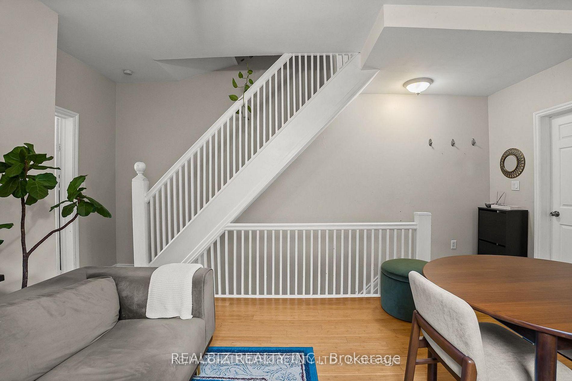 Photo 33 of 159 Parkmount Road, Toronto, Greenwood-Coxwell — HOMEH