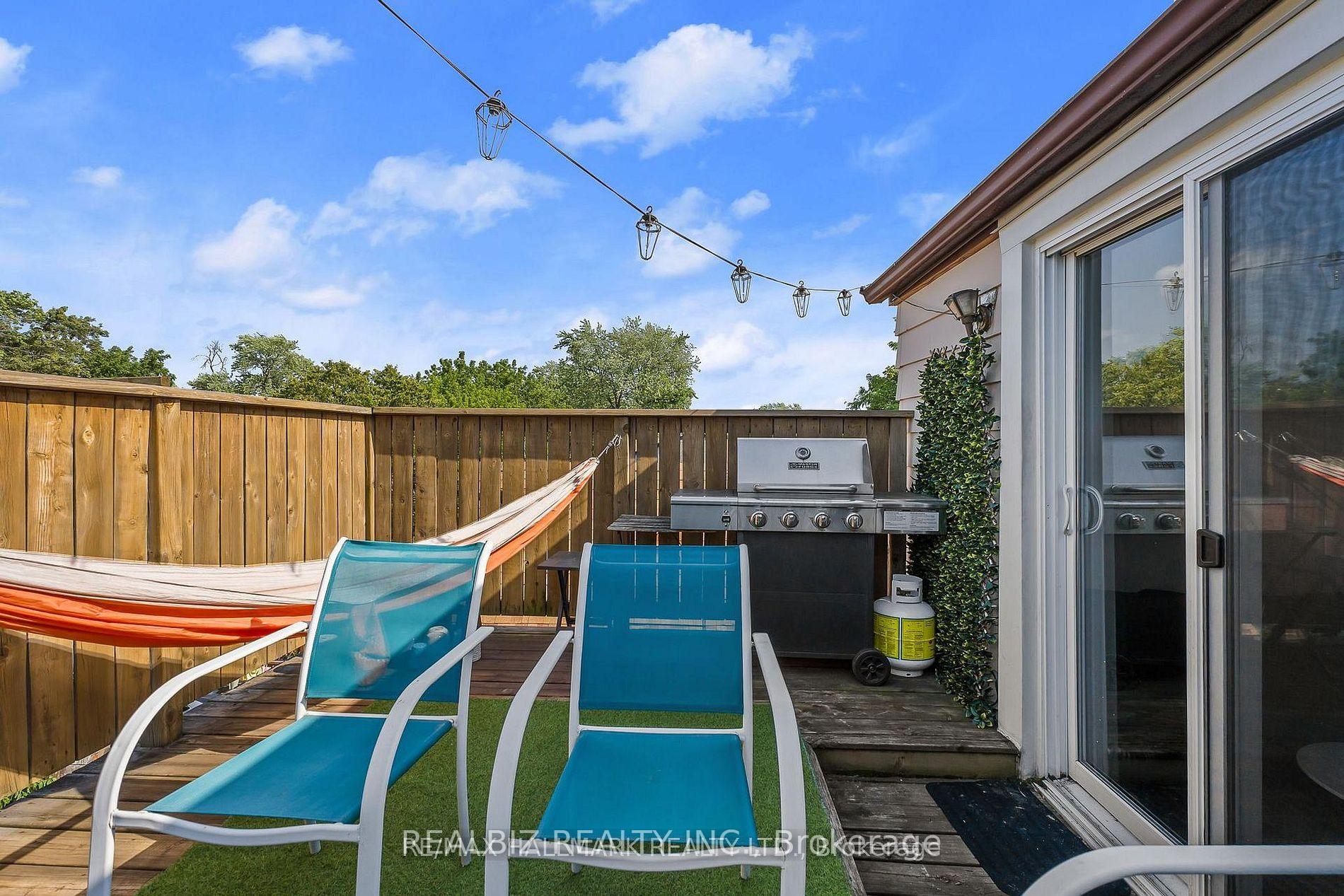 Photo 35 of 159 Parkmount Road, Toronto, Greenwood-Coxwell — HOMEH