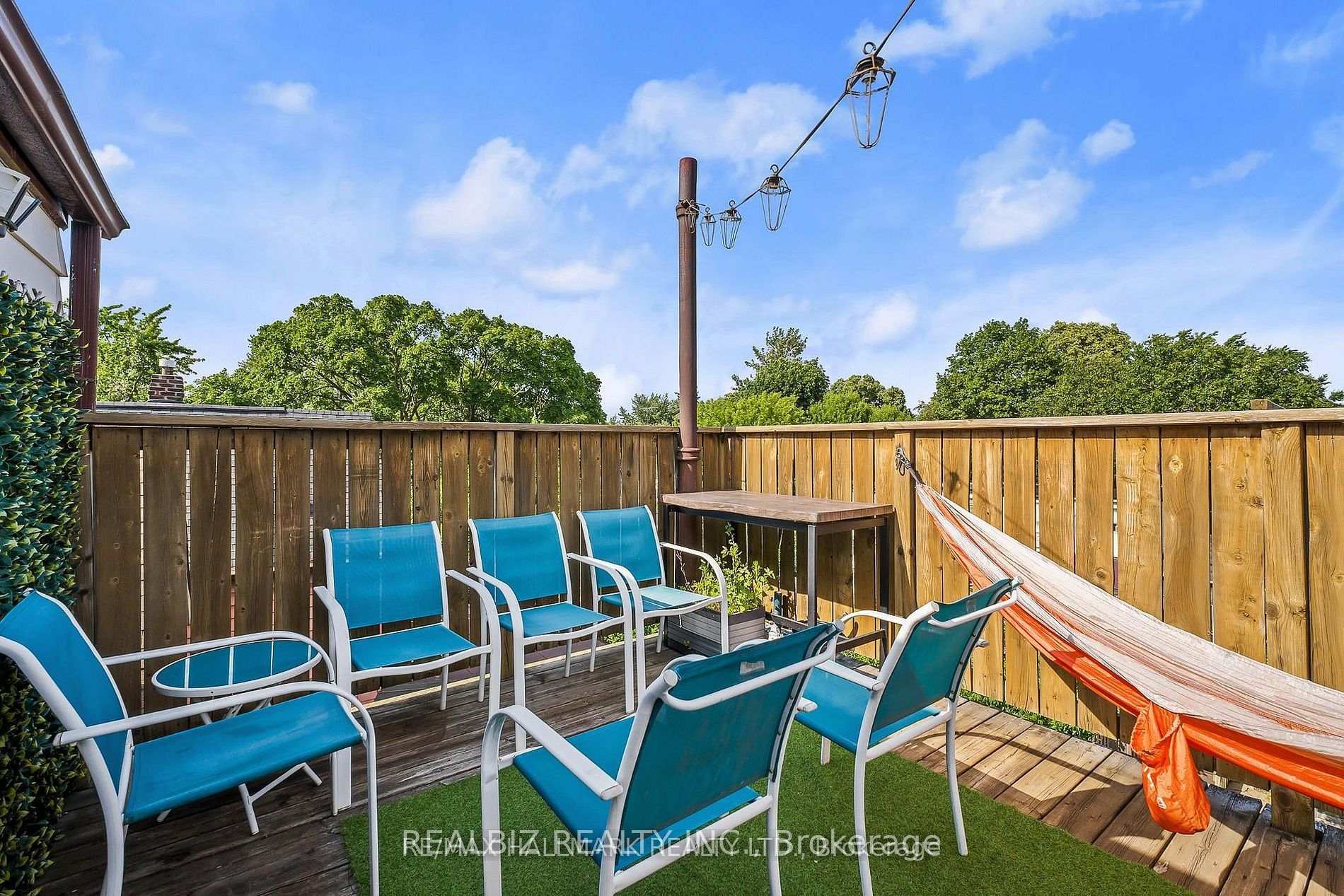 Photo 36 of 159 Parkmount Road, Toronto, Greenwood-Coxwell — HOMEH