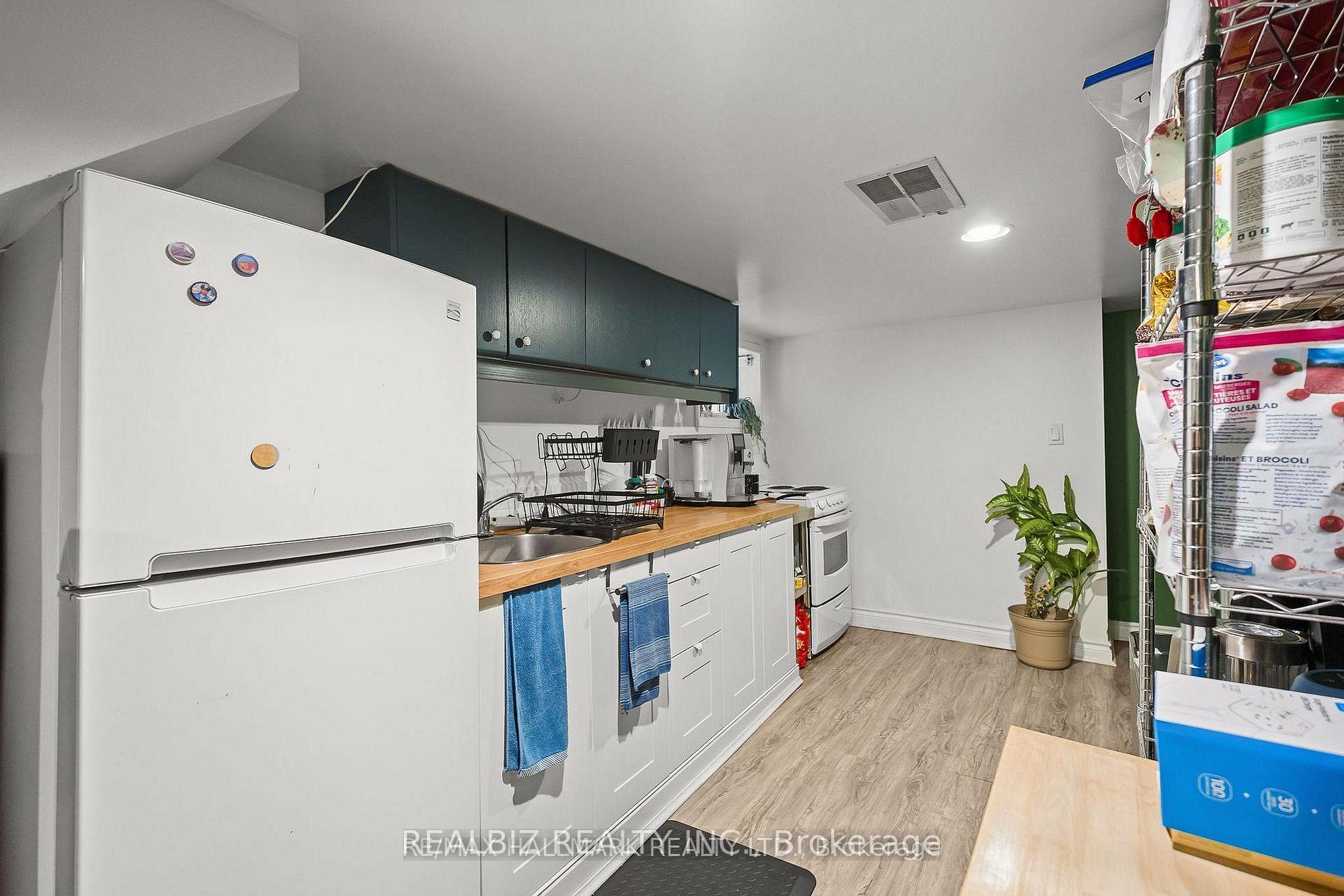 Photo 40 of 159 Parkmount Road, Toronto, Greenwood-Coxwell — HOMEH