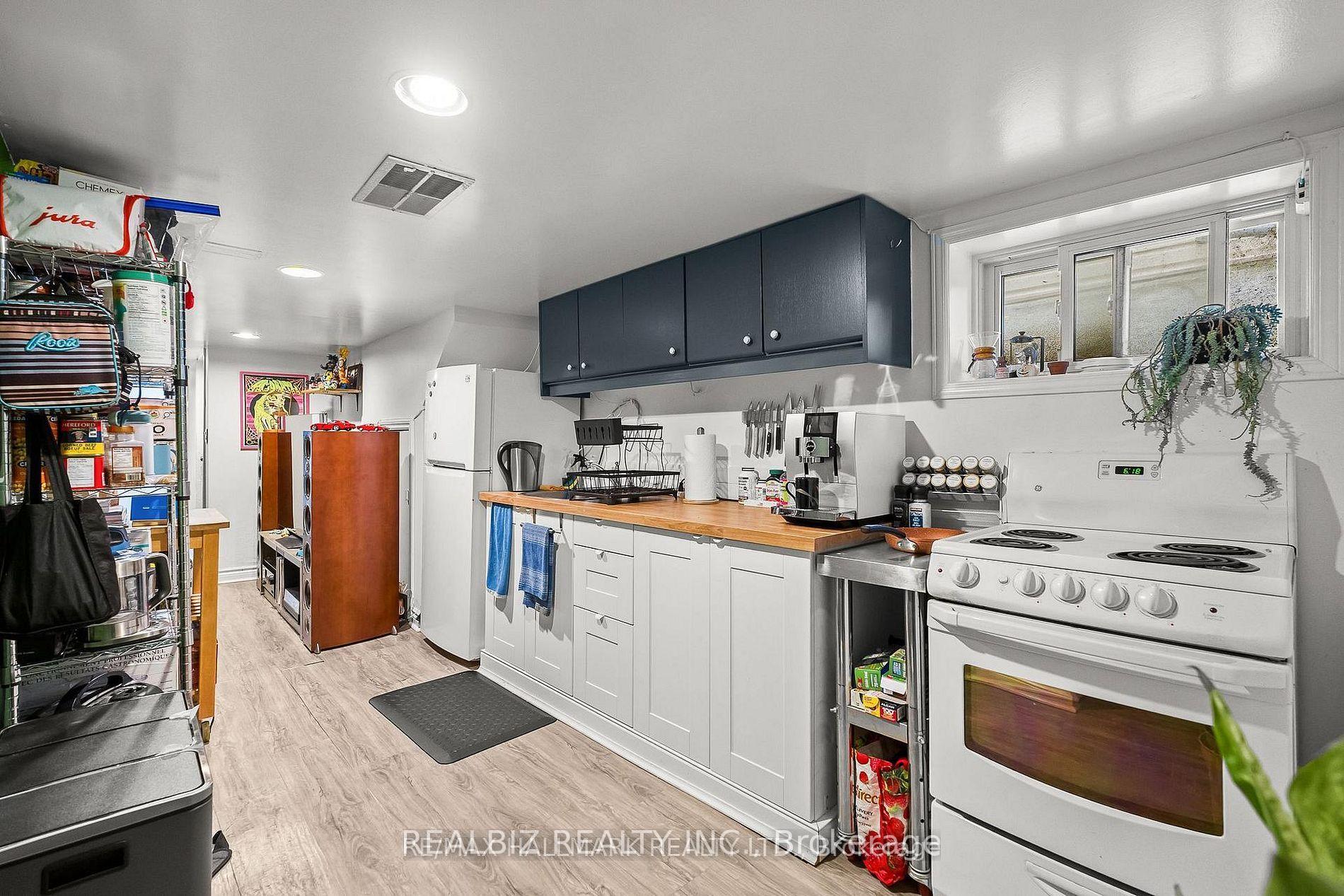 Photo 41 of 159 Parkmount Road, Toronto, Greenwood-Coxwell — HOMEH