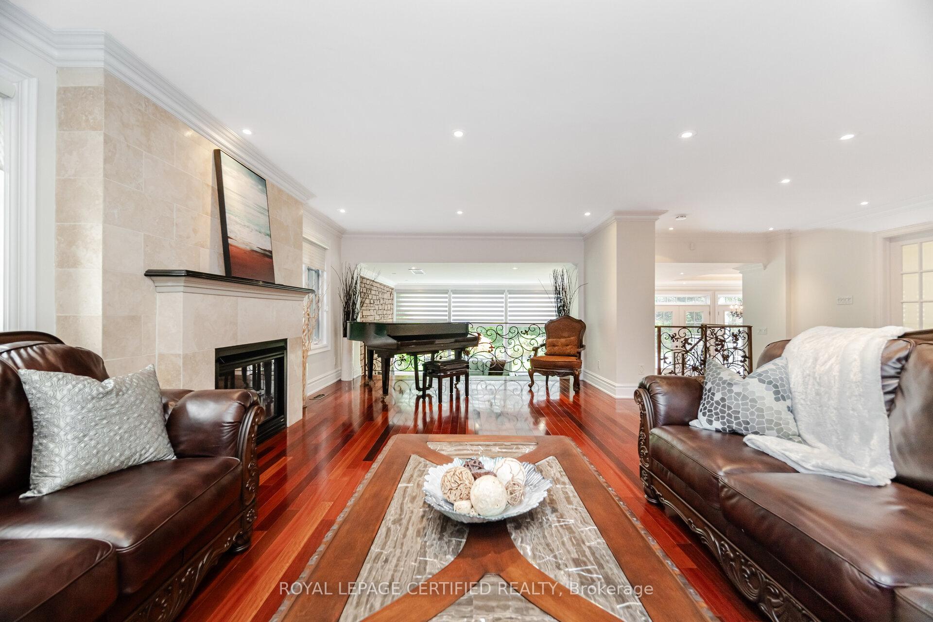 Photo 9 of 2197 Courrier Lane, Mississauga, Erindale — HOMEH