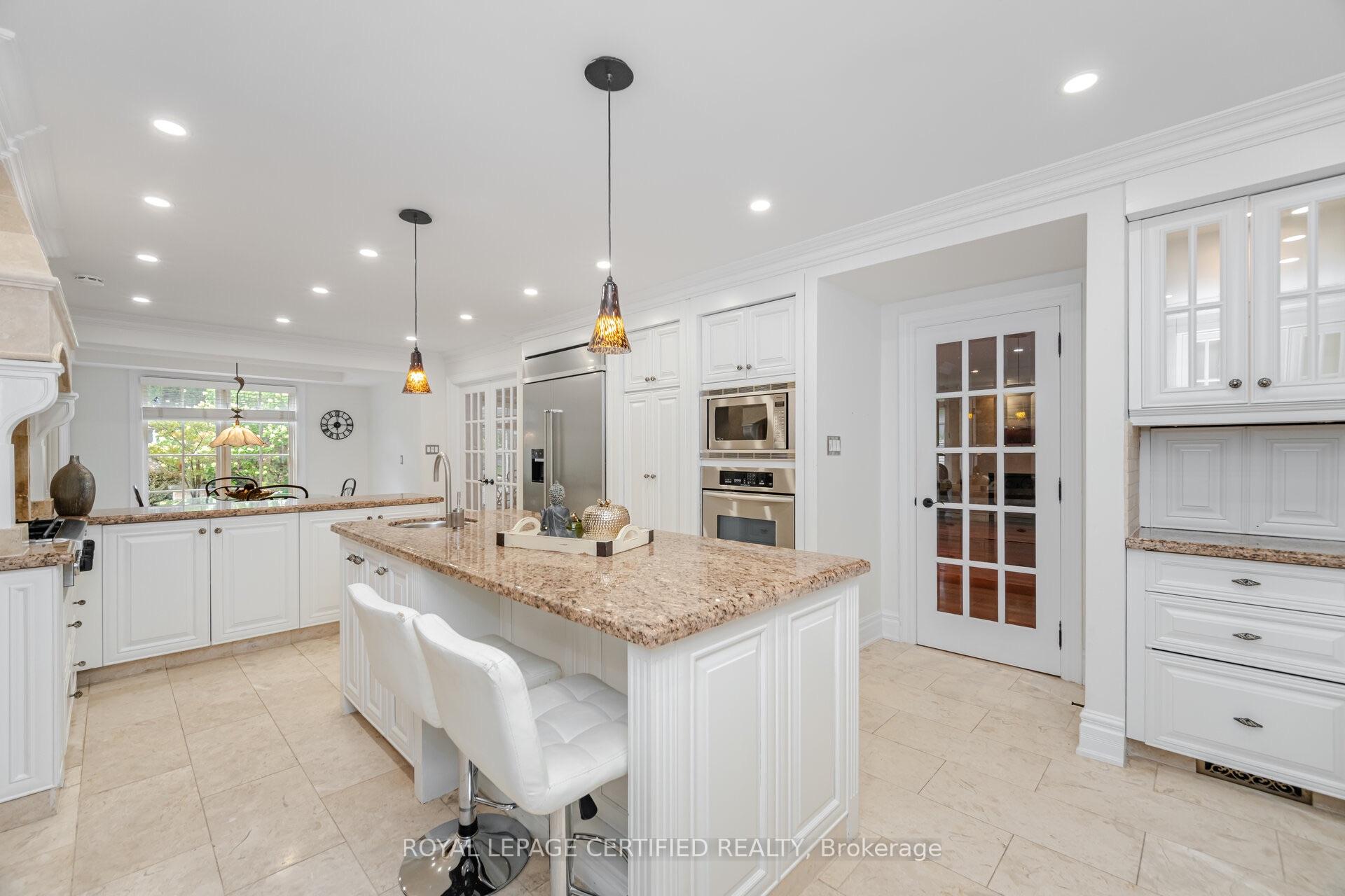 Photo 13 of 2197 Courrier Lane, Mississauga, Erindale — HOMEH