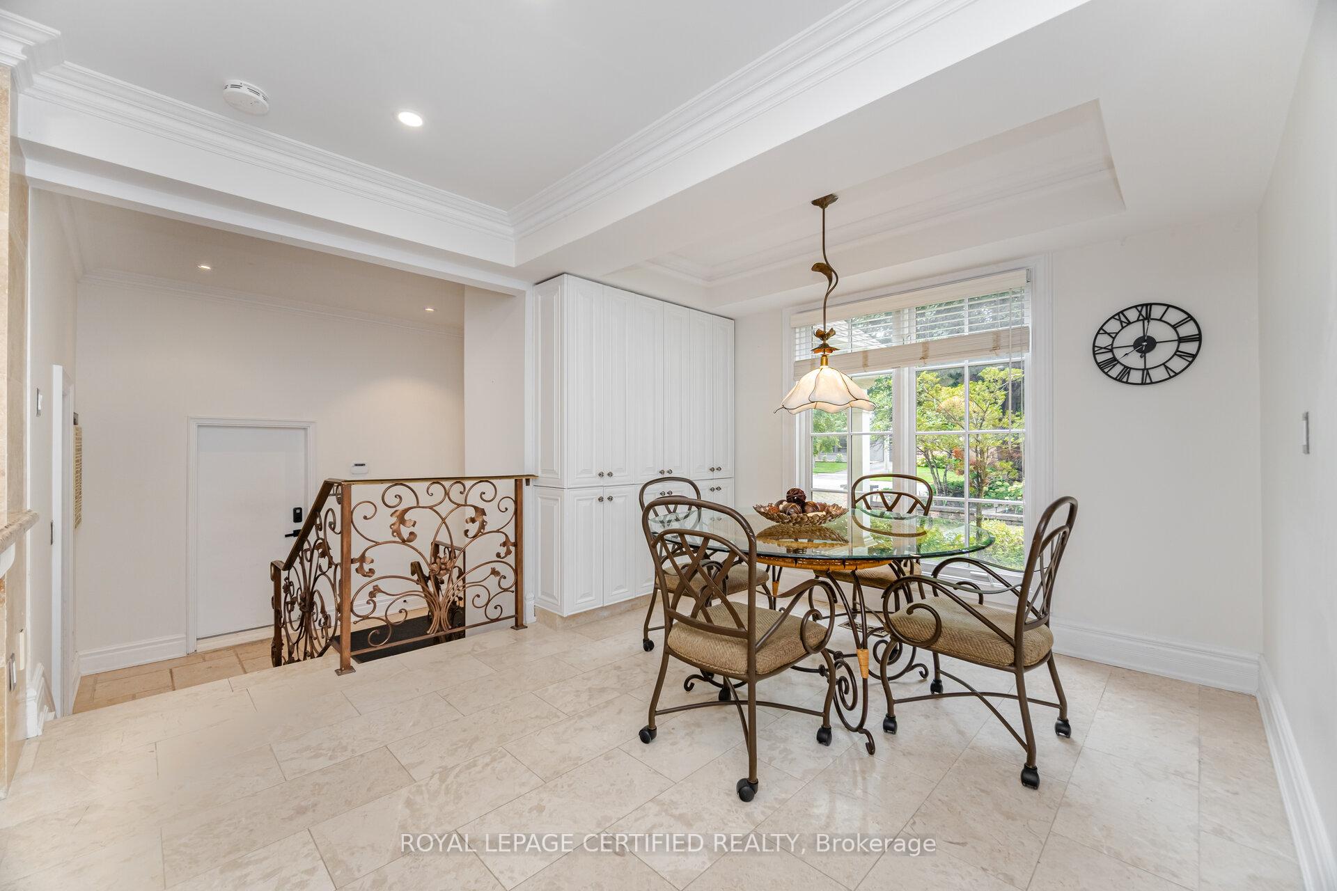 Photo 15 of 2197 Courrier Lane, Mississauga, Erindale — HOMEH