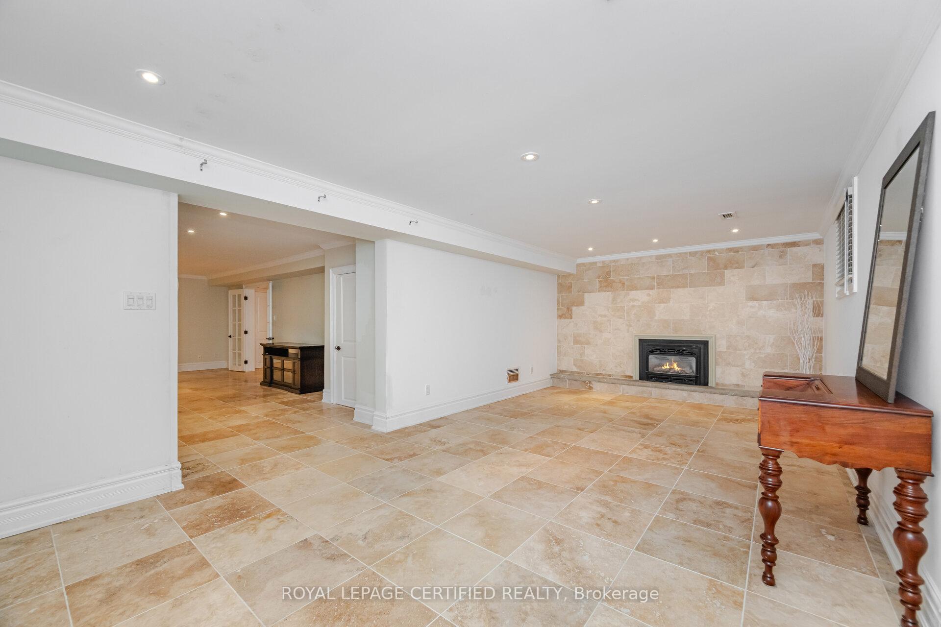 Photo 32 of 2197 Courrier Lane, Mississauga, Erindale — HOMEH