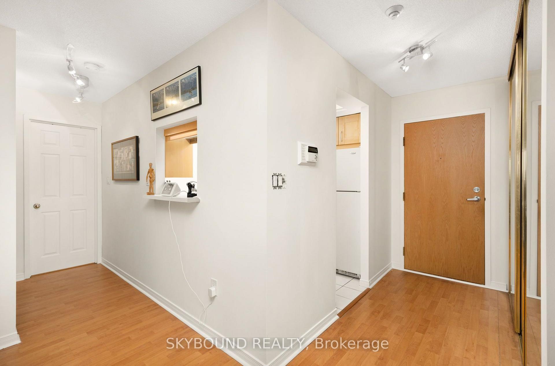 Photo 8 of Unit 2706, 5 Concorde Place, North York, Banbury-Don Mills — HOMEH