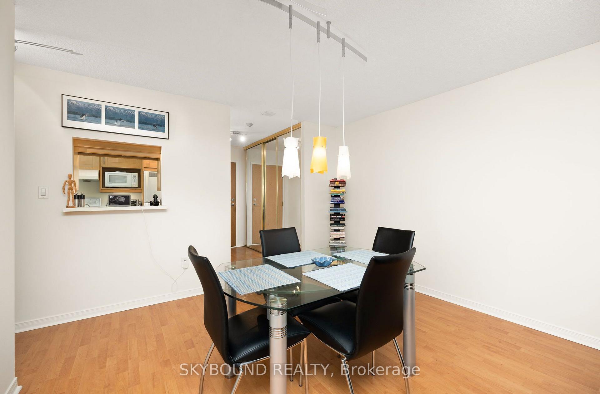 Photo 10 of Unit 2706, 5 Concorde Place, North York, Banbury-Don Mills — HOMEH