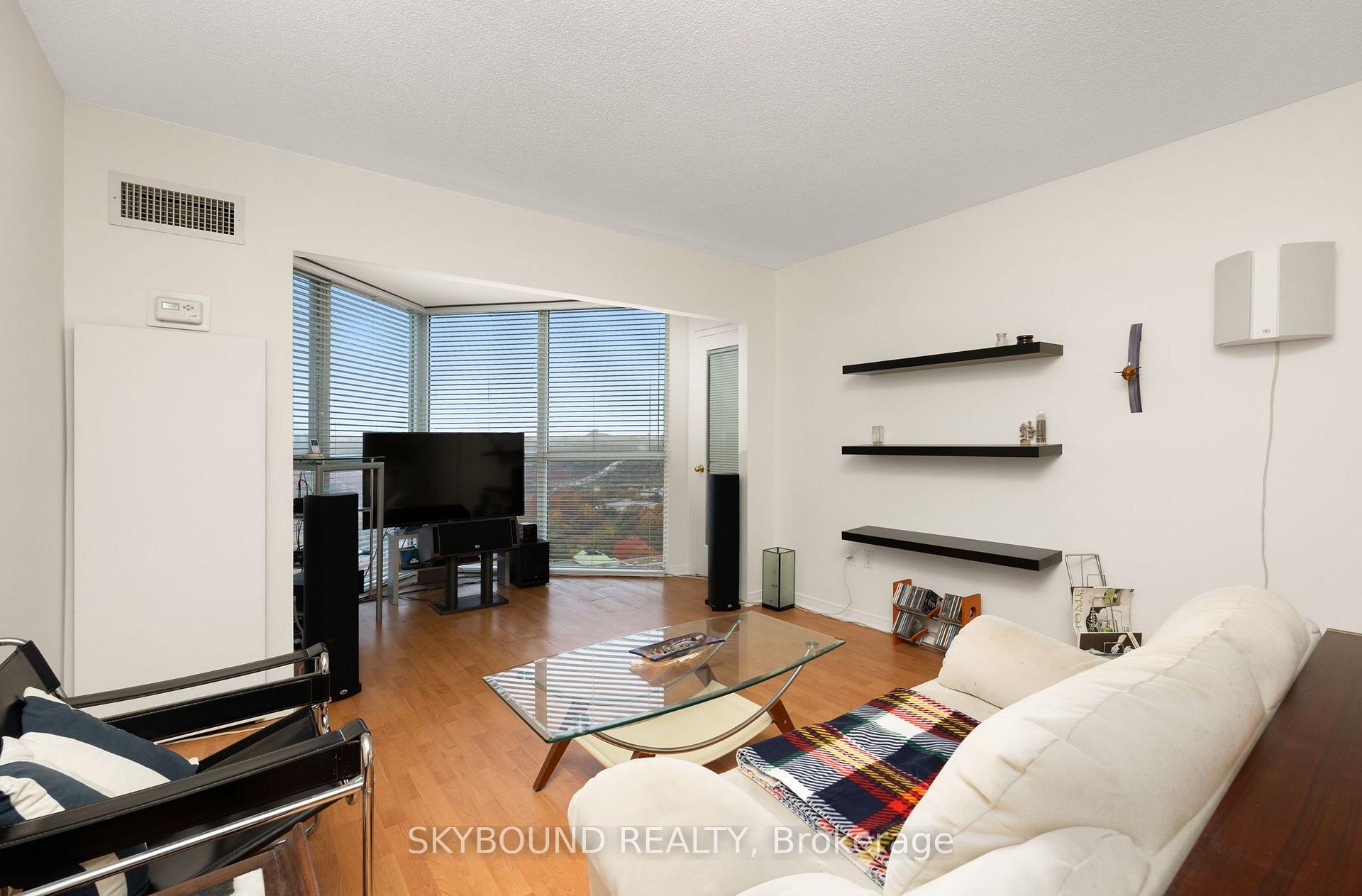Photo 11 of Unit 2706, 5 Concorde Place, North York, Banbury-Don Mills — HOMEH