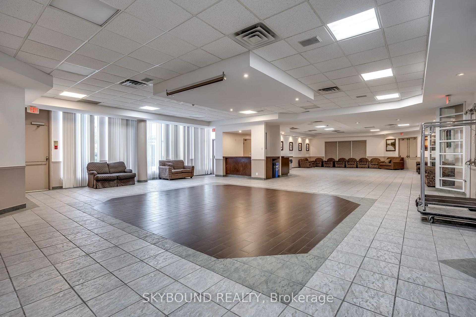 Photo 16 of Unit 2706, 5 Concorde Place, North York, Banbury-Don Mills — HOMEH