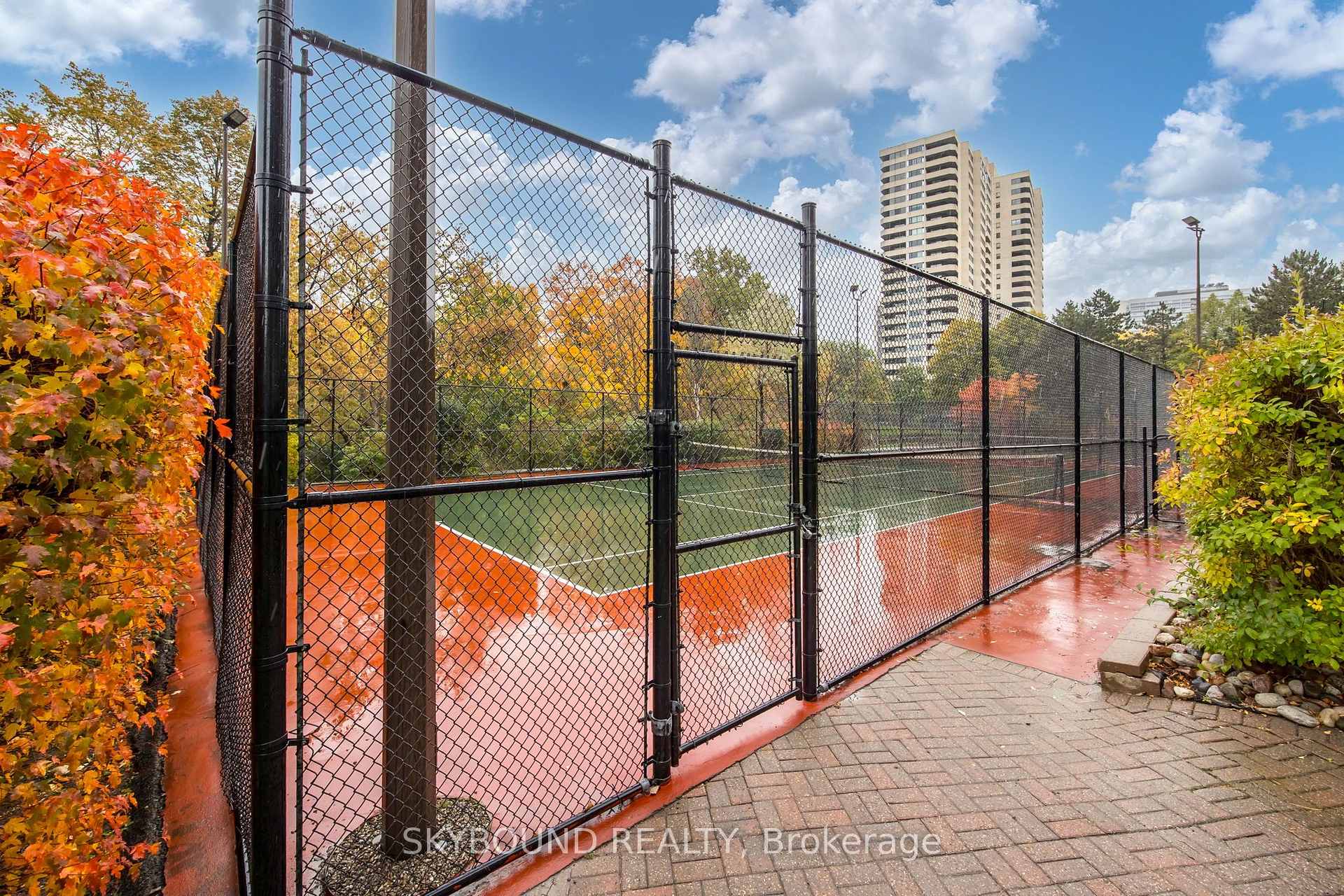 Photo 18 of Unit 2706, 5 Concorde Place, North York, Banbury-Don Mills — HOMEH