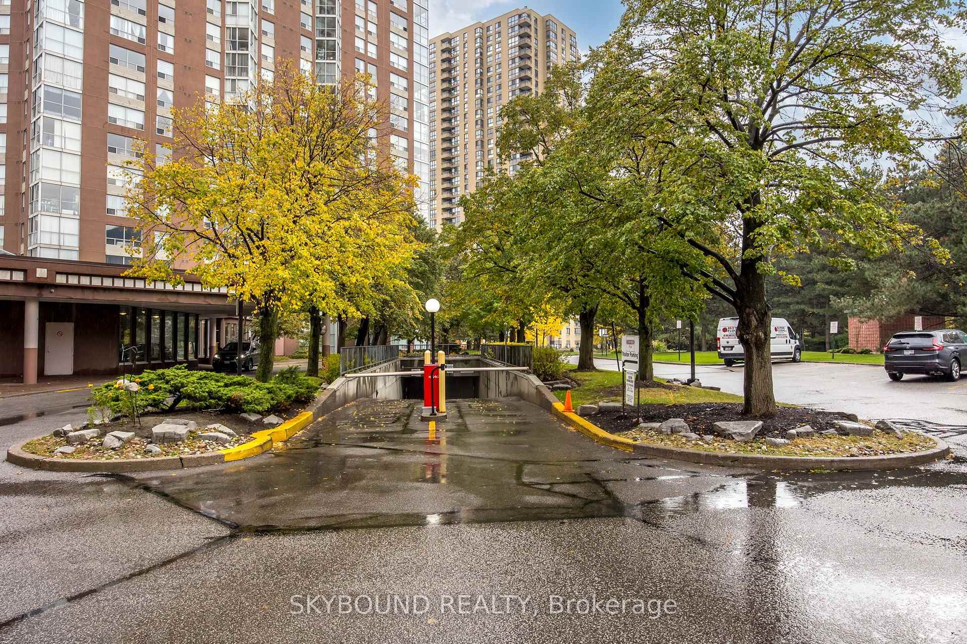Photo 22 of Unit 2706, 5 Concorde Place, North York, Banbury-Don Mills — HOMEH