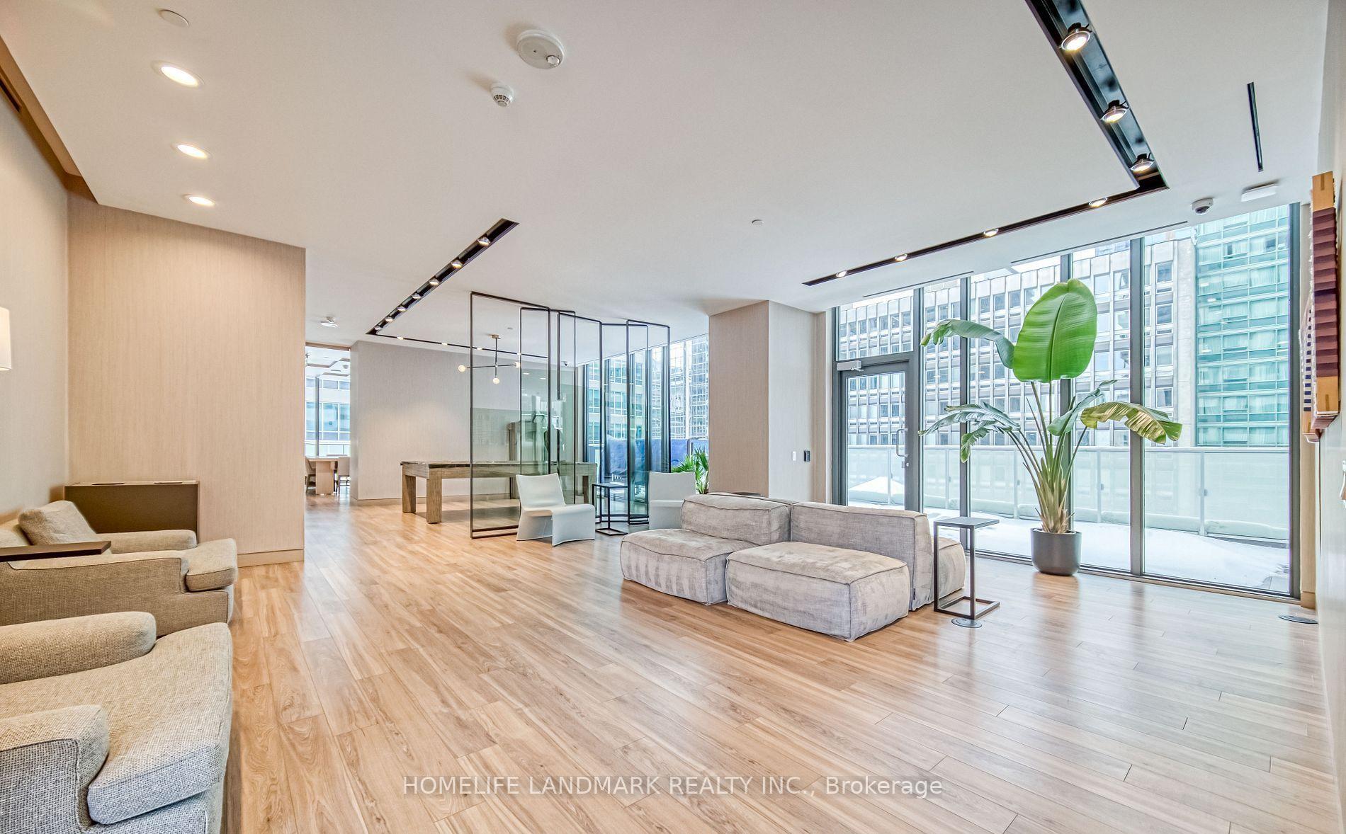 Photo 32 of Unit 4201, 20 Lombard Street, Toronto, Church-Yonge Corridor — HOMEH