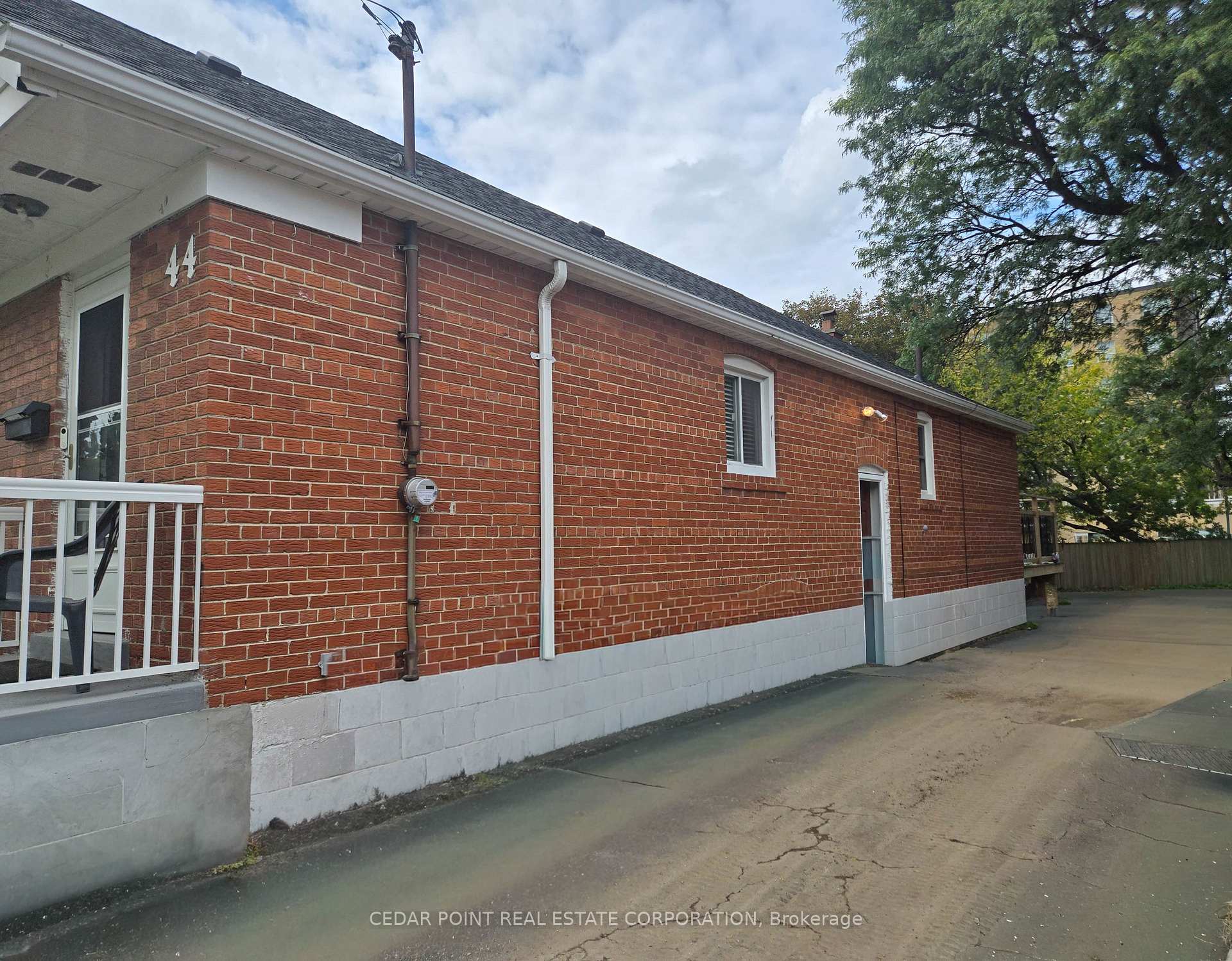 Photo 24 of 44 Janet Boulevard, Scarborough, Wexford-Maryvale — HOMEH