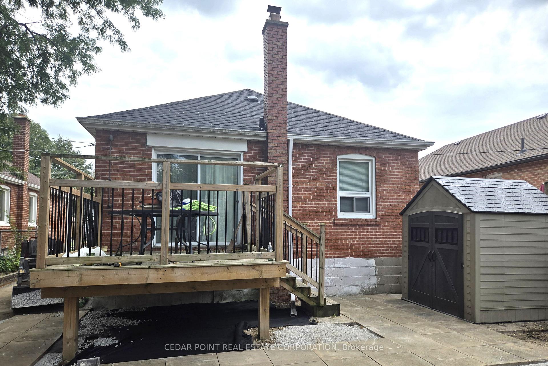 Photo 25 of 44 Janet Boulevard, Scarborough, Wexford-Maryvale — HOMEH