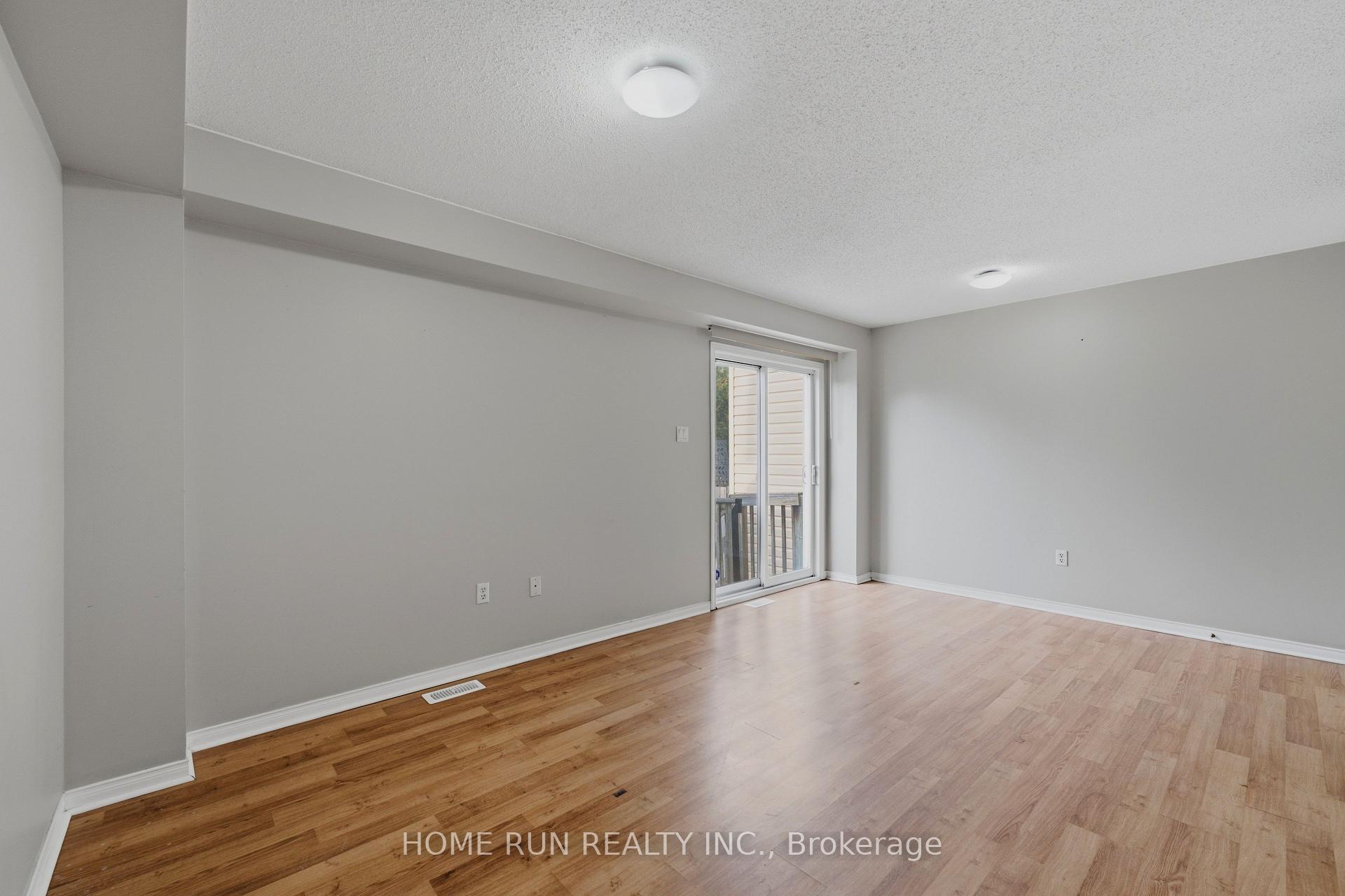 Photo 7 of 2632 Palings Private, Ottawa, Emerald Woods/Sawmill Creek — HOMEH