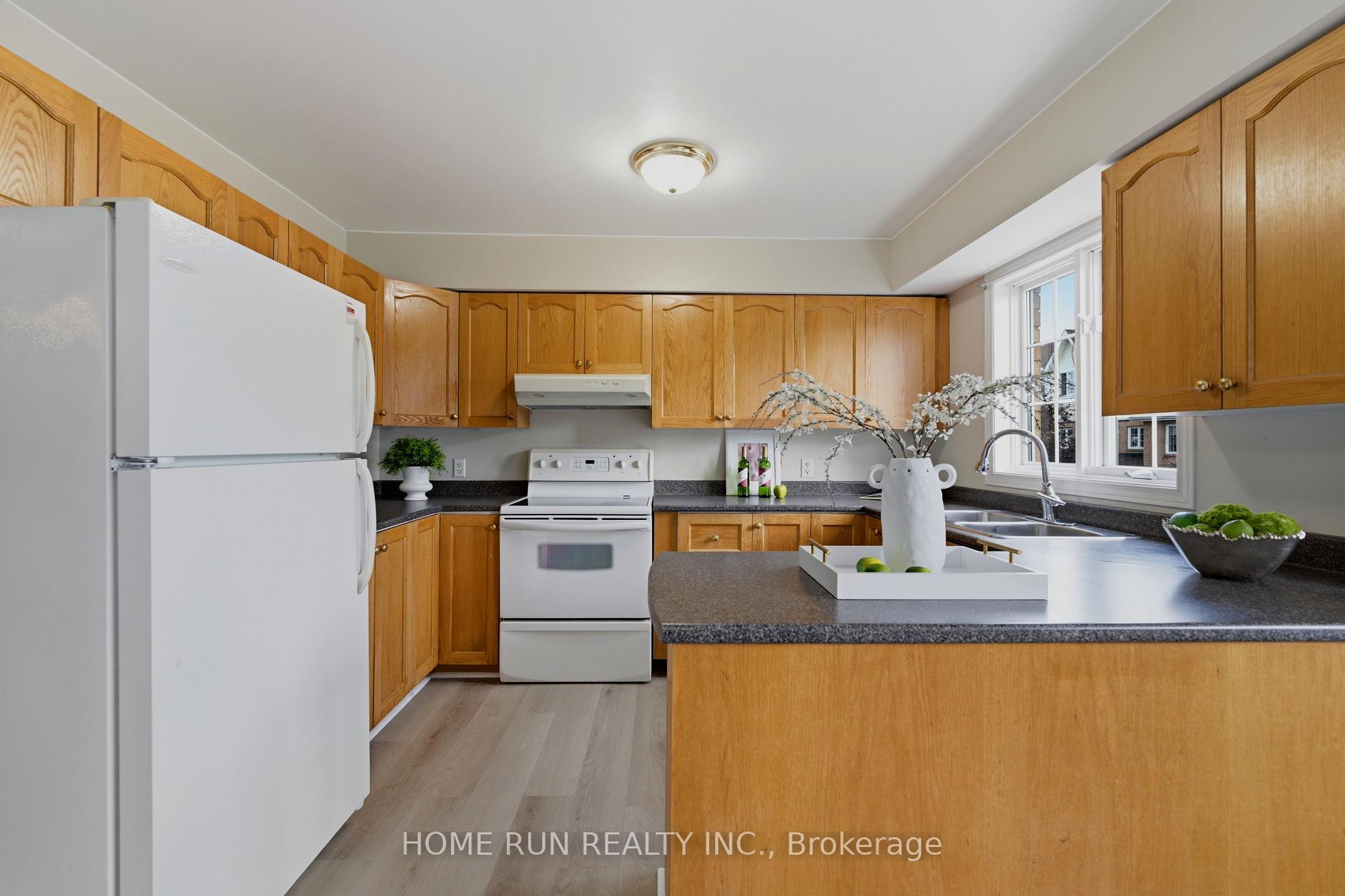 Photo 22 of 2632 Palings Private, Ottawa, Emerald Woods/Sawmill Creek — HOMEH