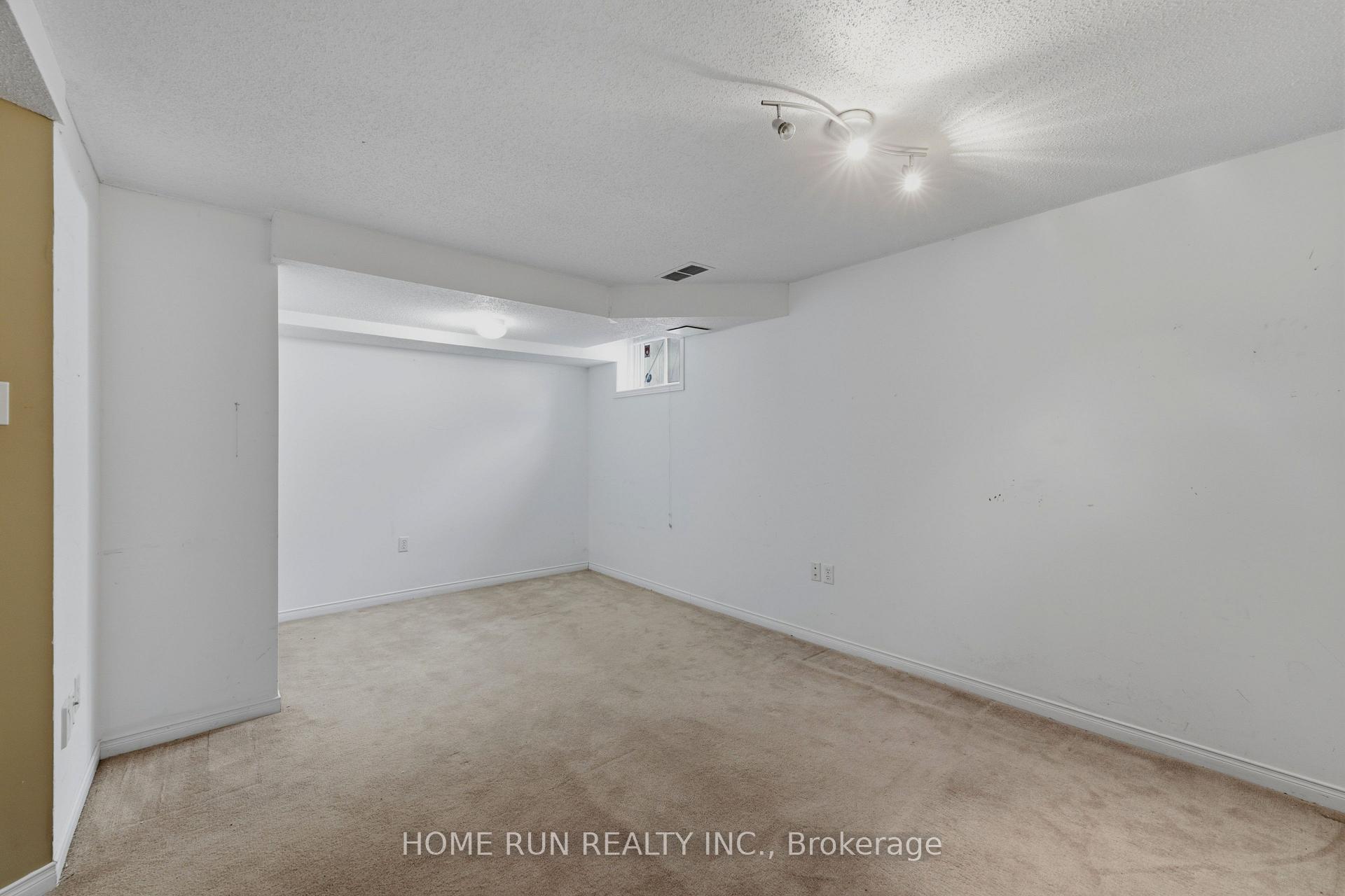 Photo 43 of 2632 Palings Private, Ottawa, Emerald Woods/Sawmill Creek — HOMEH