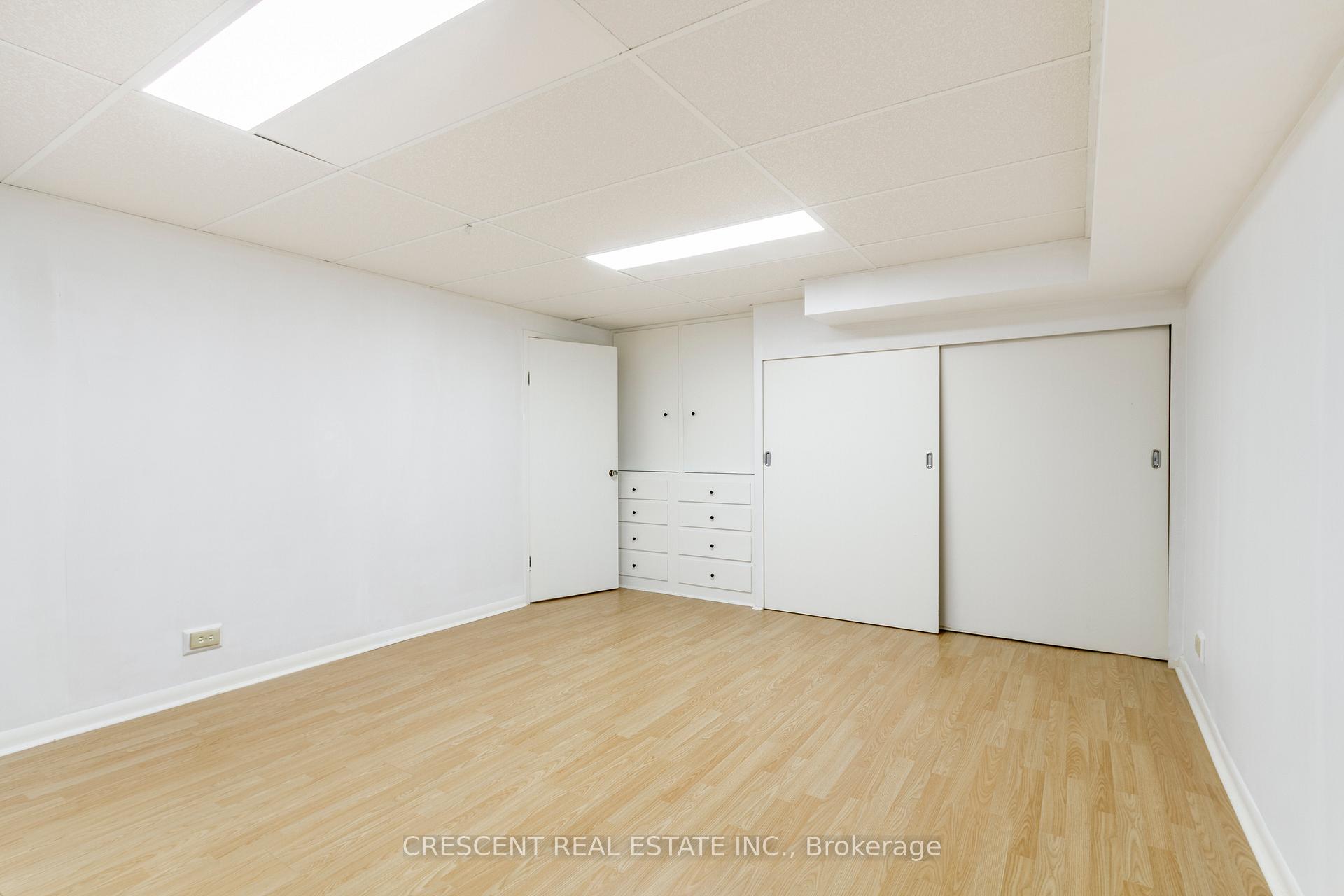 Photo 8 of Unit LOWER, 14 Claymore Drive, Etobicoke, Stonegate-Queensway — HOMEH