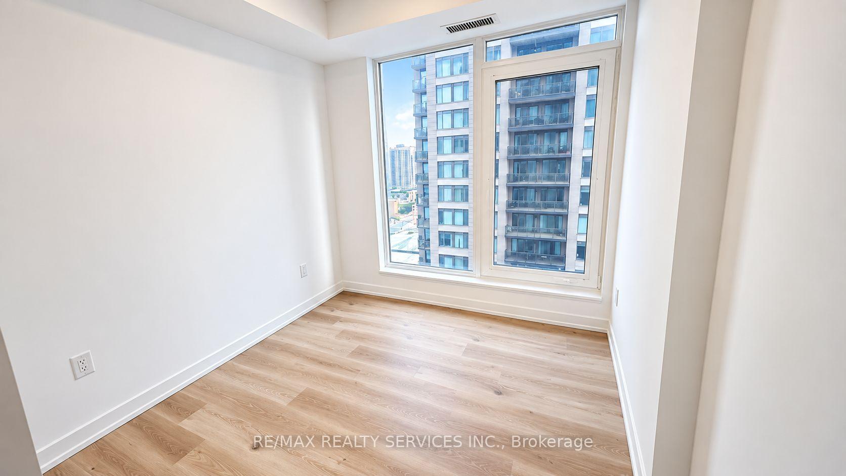 Photo 10 of Unit 2408, 395 Square One Drive, Mississauga, City Centre — HOMEH