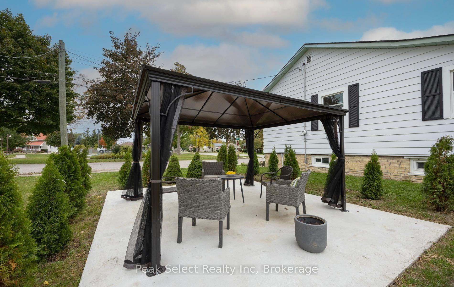 Photo 30 of 103 Park Street, South Huron, Exeter — HOMEH