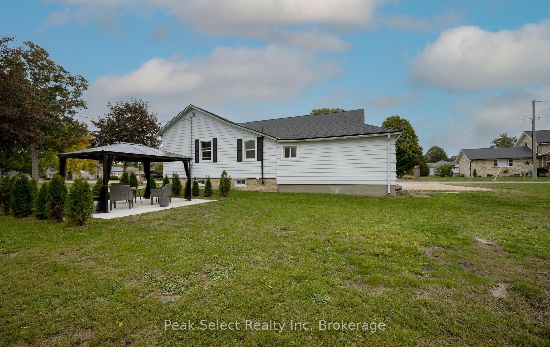 Photo 34 of 103 Park Street, South Huron, Exeter — HOMEH