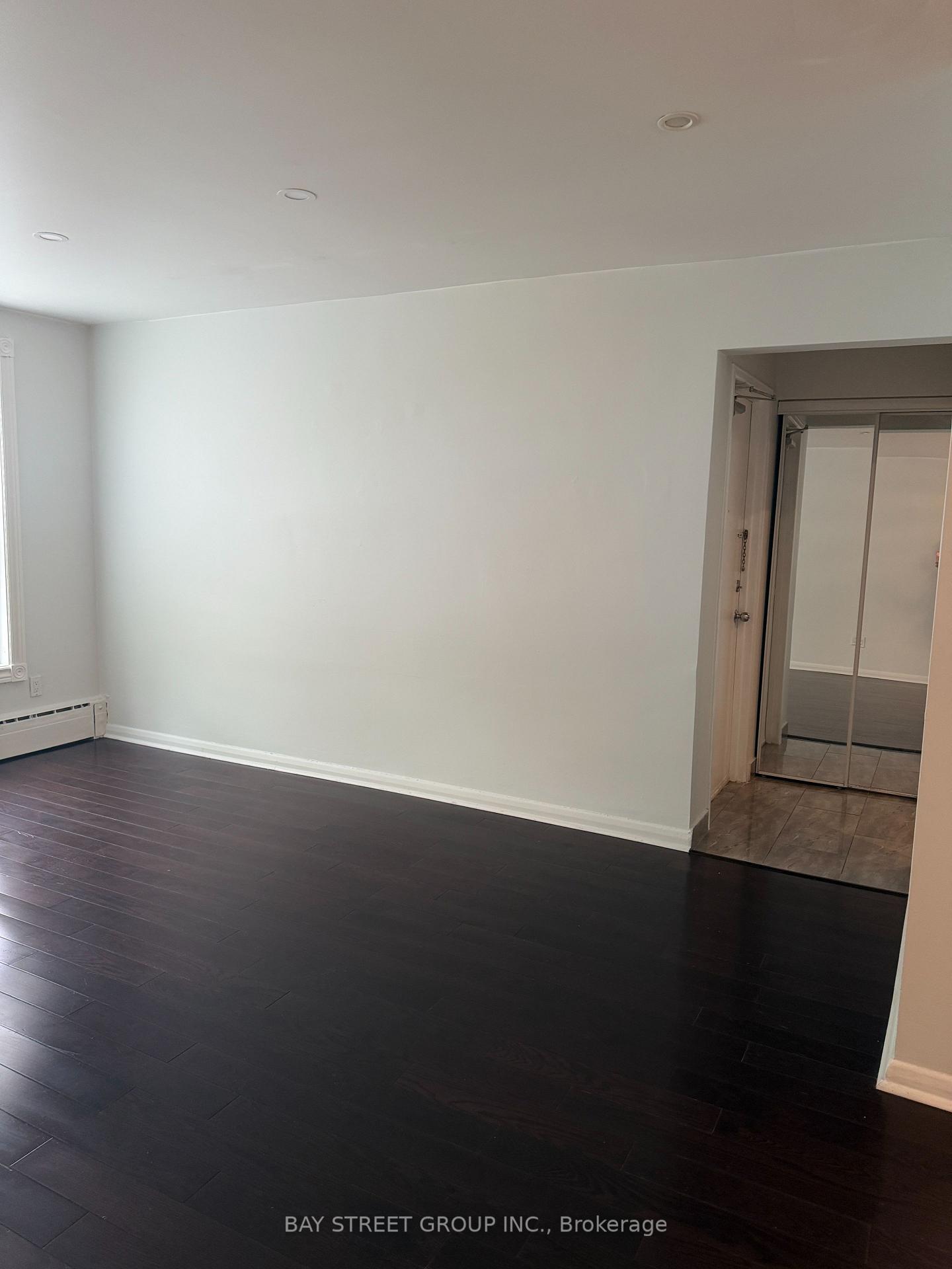 Photo 4 of Unit Main Floor, 2 Rowley Avenue, Toronto, Mount Pleasant East — HOMEH
