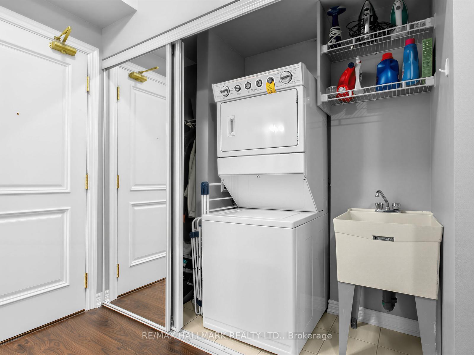 Photo 5 of Unit 303, 9245 Jane Street, Vaughan, Maple — HOMEH