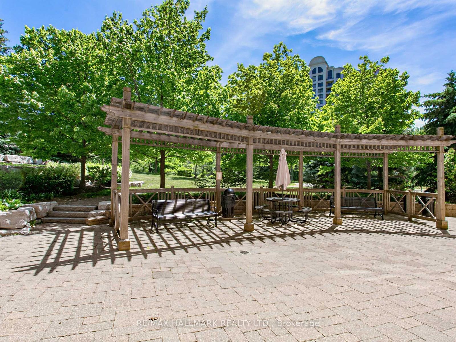 Photo 30 of Unit 303, 9245 Jane Street, Vaughan, Maple — HOMEH