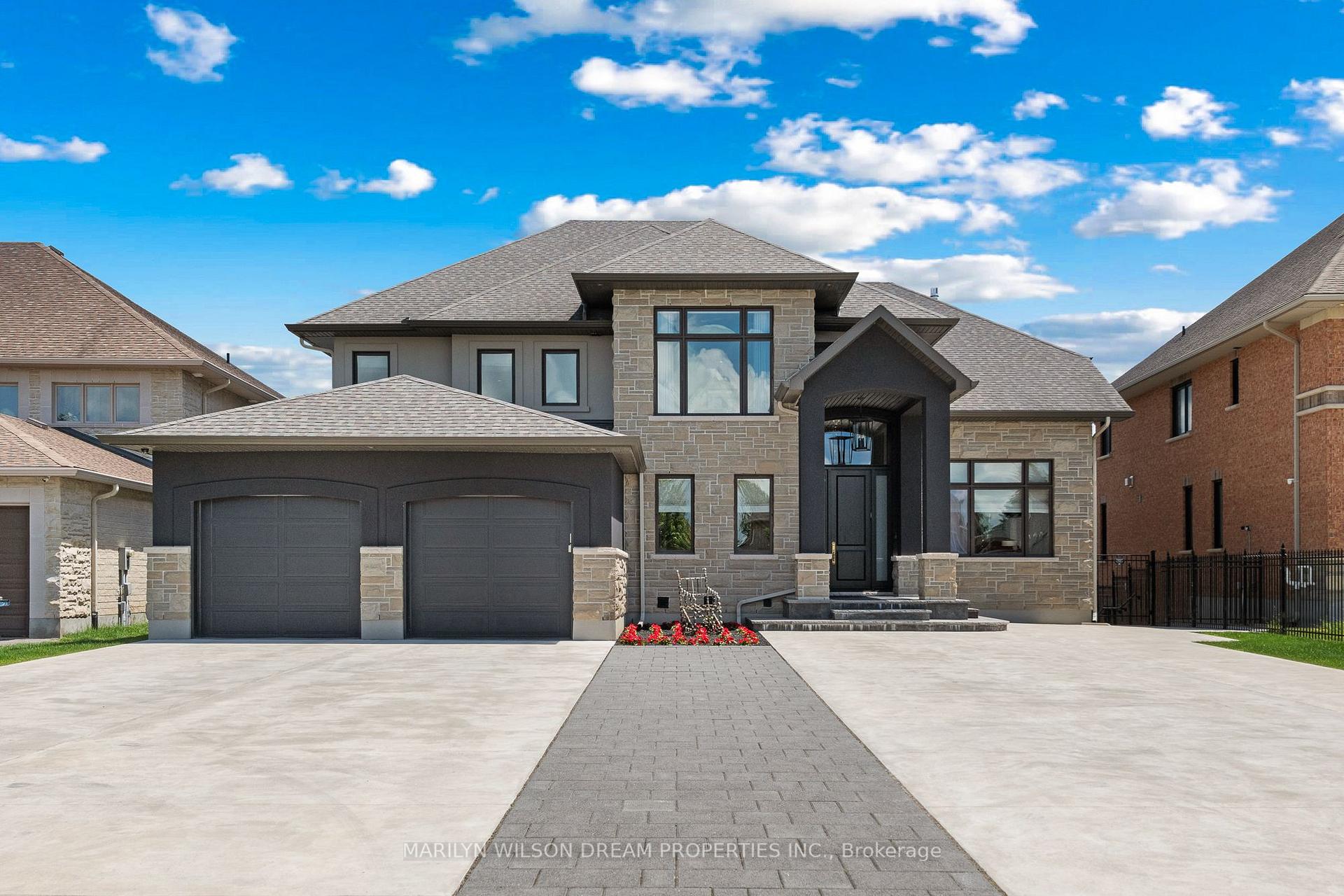Photo 2 of 151 Winding Way, Ottawa, Barrhaven East — HOMEH