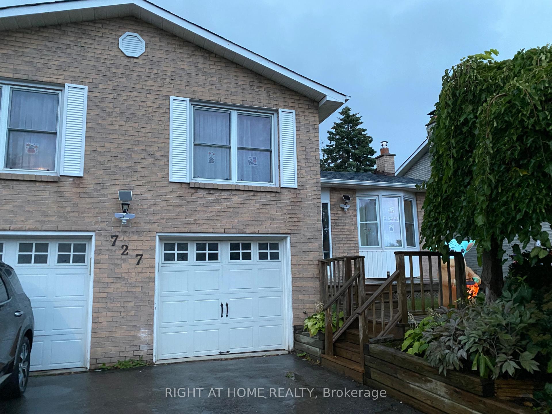Photo 1 of 727 Down Crescent, Oshawa, Donevan — HOMEH