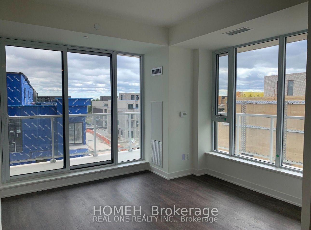 Photo 4 of Unit 224, 2 David Eyer Road, Richmond Hill, Rural Richmond Hill — HOMEH