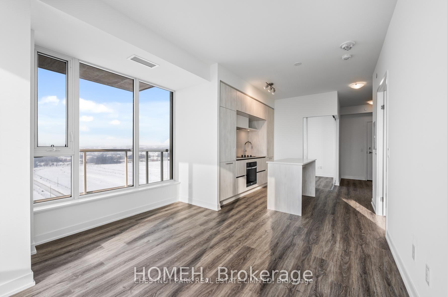 Photo 5 of Unit 224, 2 David Eyer Road, Richmond Hill, Rural Richmond Hill — HOMEH