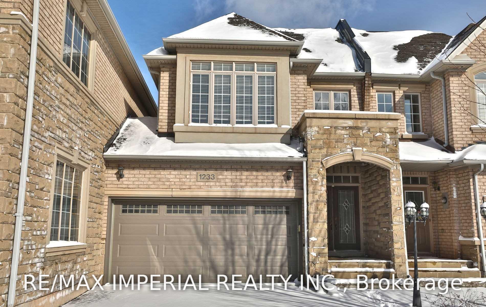 Photo 1 of 1233 Agram Drive, Oakville, Joshua Creek — HOMEH