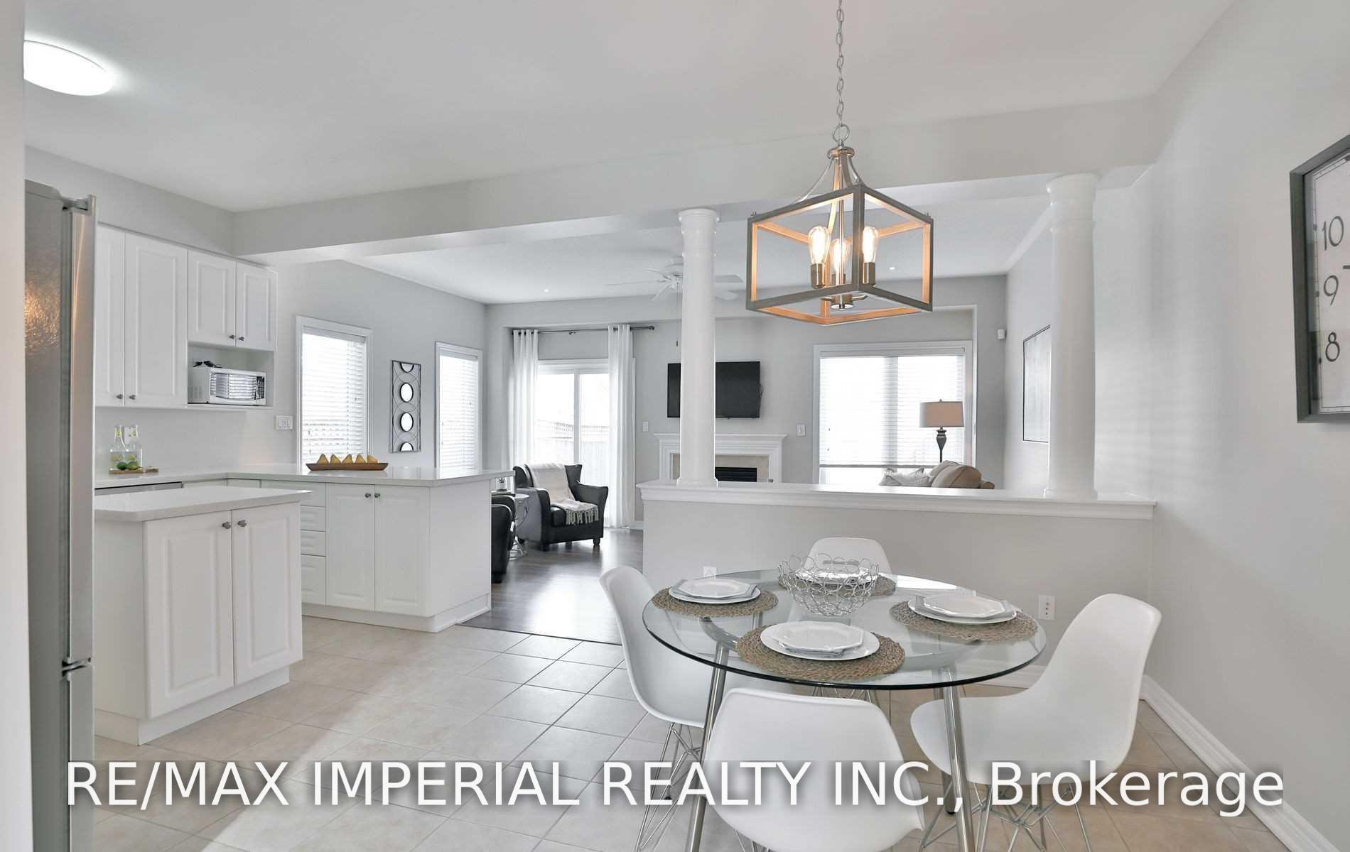Photo 2 of 1233 Agram Drive, Oakville, Joshua Creek — HOMEH