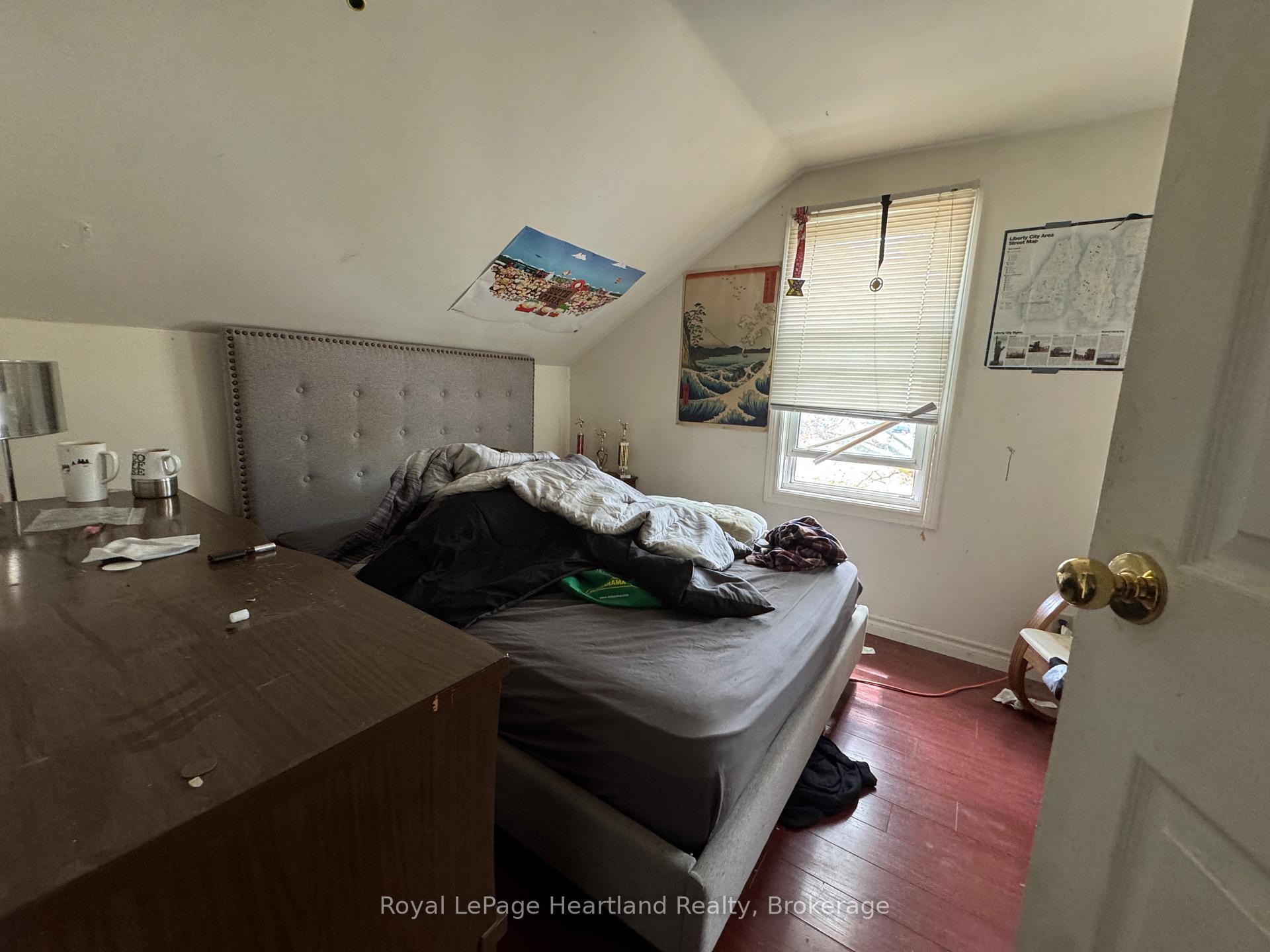 Photo 12 of 635 Yonge Street, Minto — HOMEH