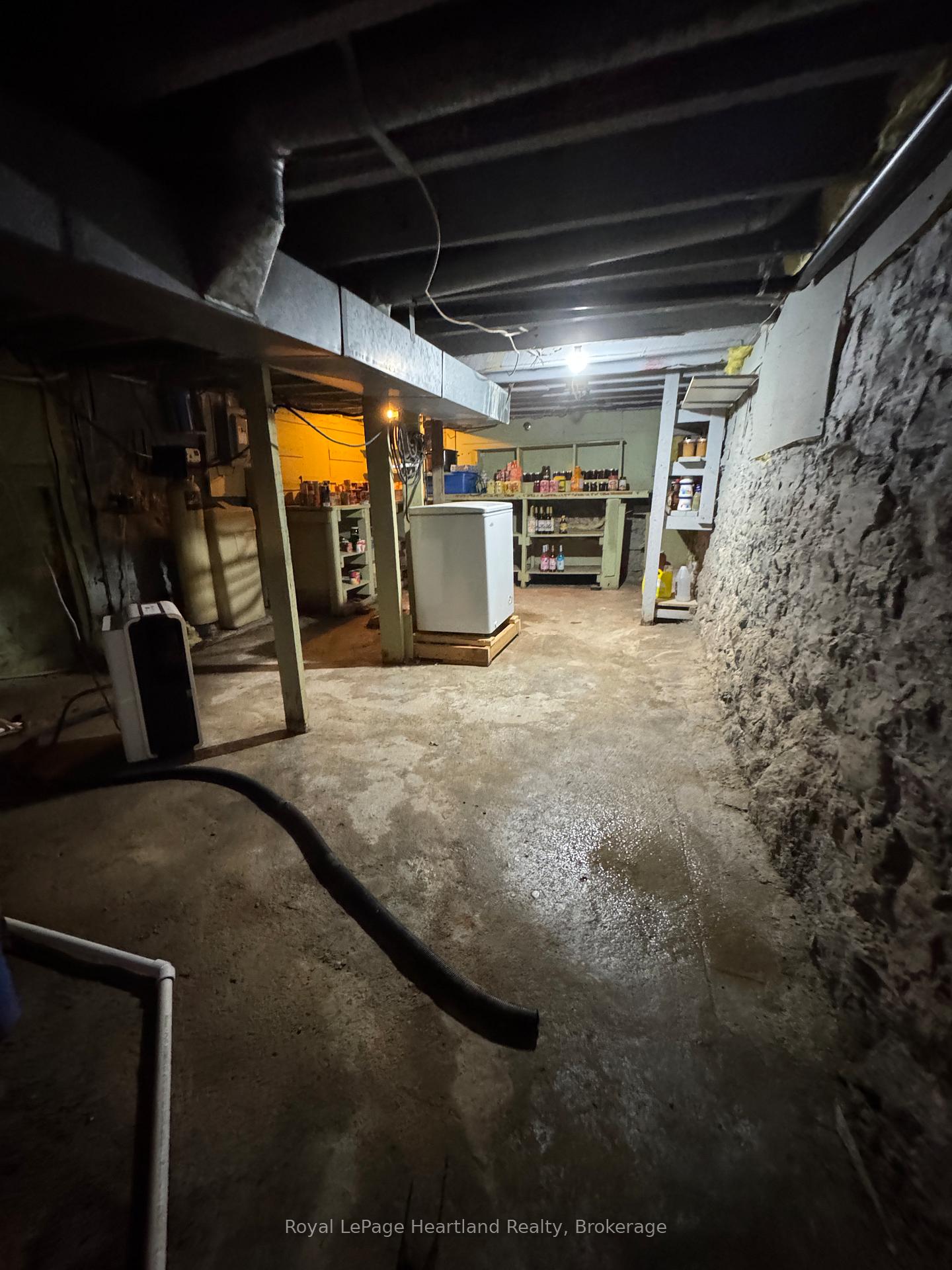 Photo 16 of 635 Yonge Street, Minto — HOMEH