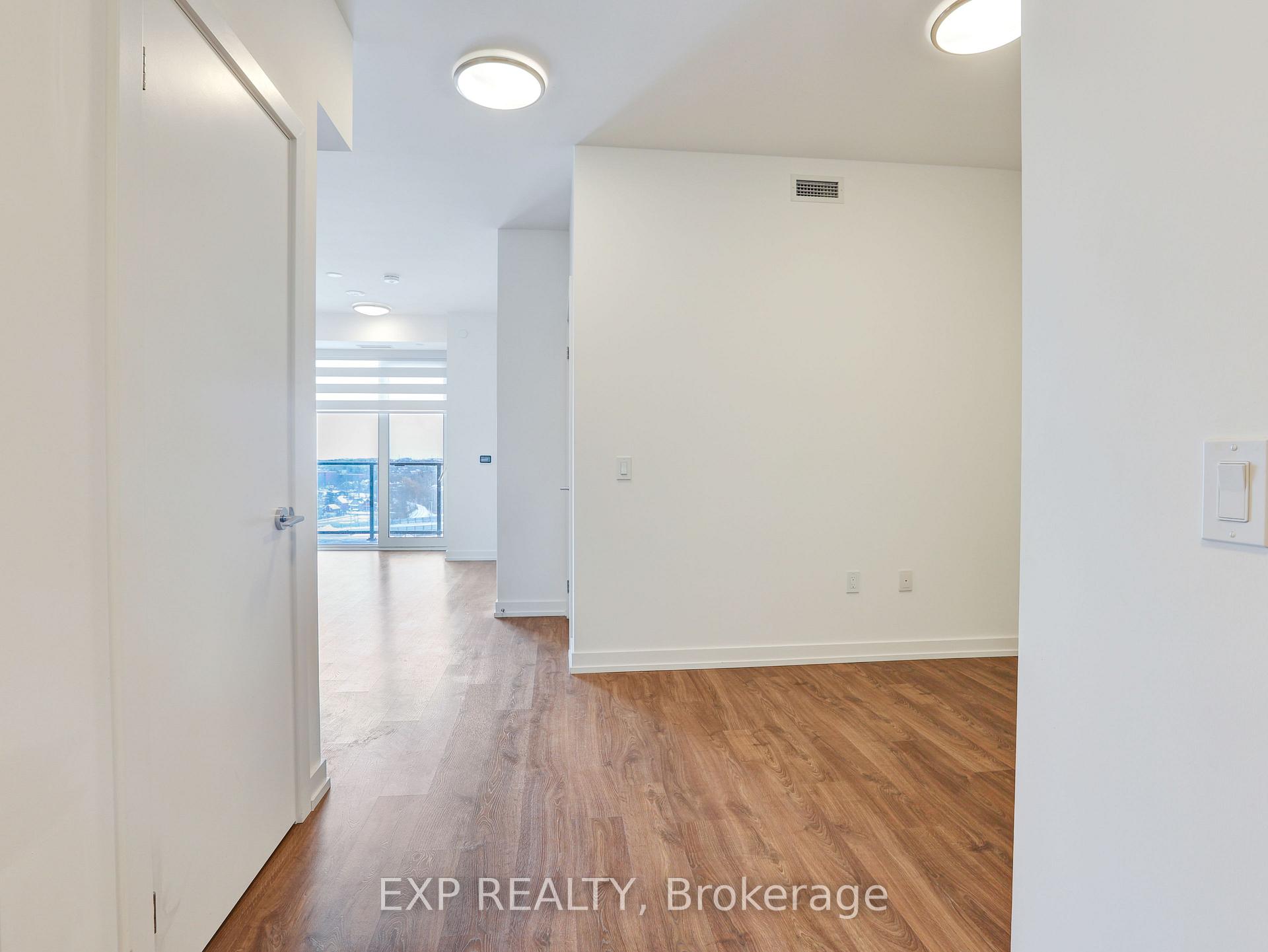 Photo 4 of Unit 708, 15 Wellington Street S, Kitchener, Cherry Hill — HOMEH