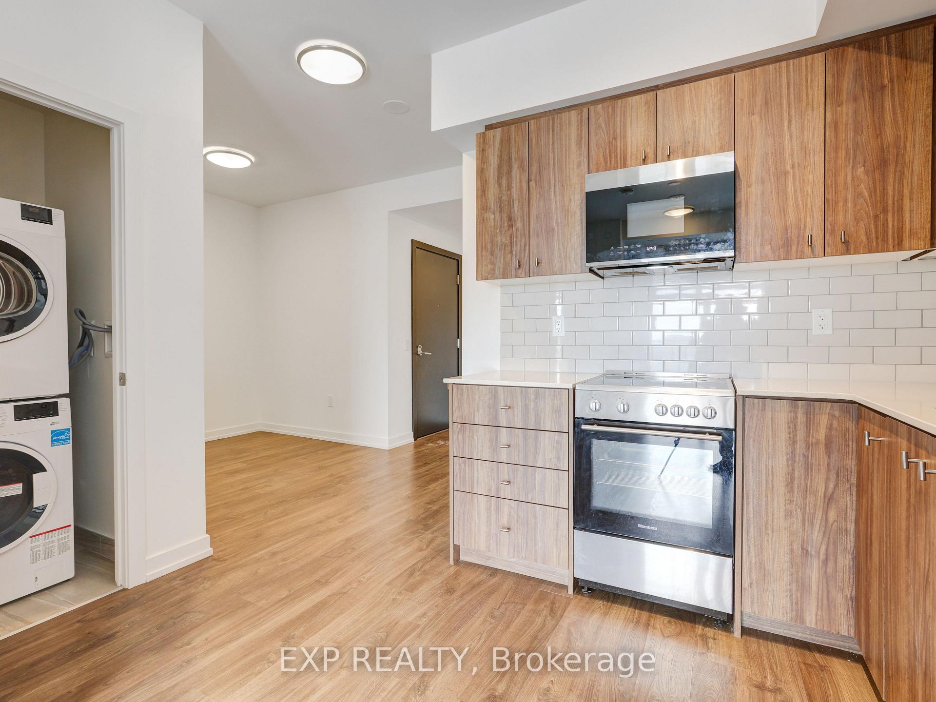 Photo 12 of Unit 708, 15 Wellington Street S, Kitchener, Cherry Hill — HOMEH
