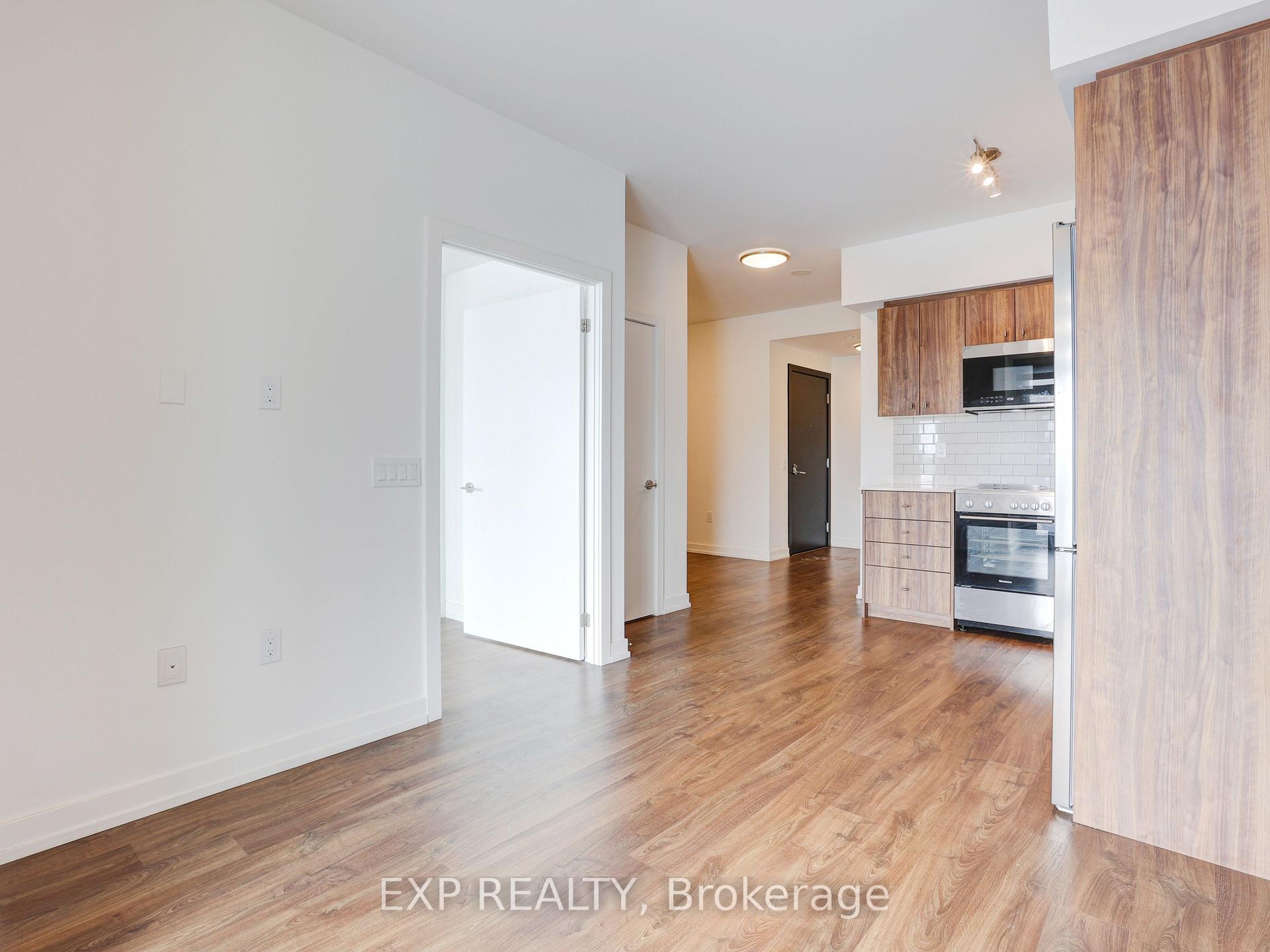 Photo 15 of Unit 708, 15 Wellington Street S, Kitchener, Cherry Hill — HOMEH