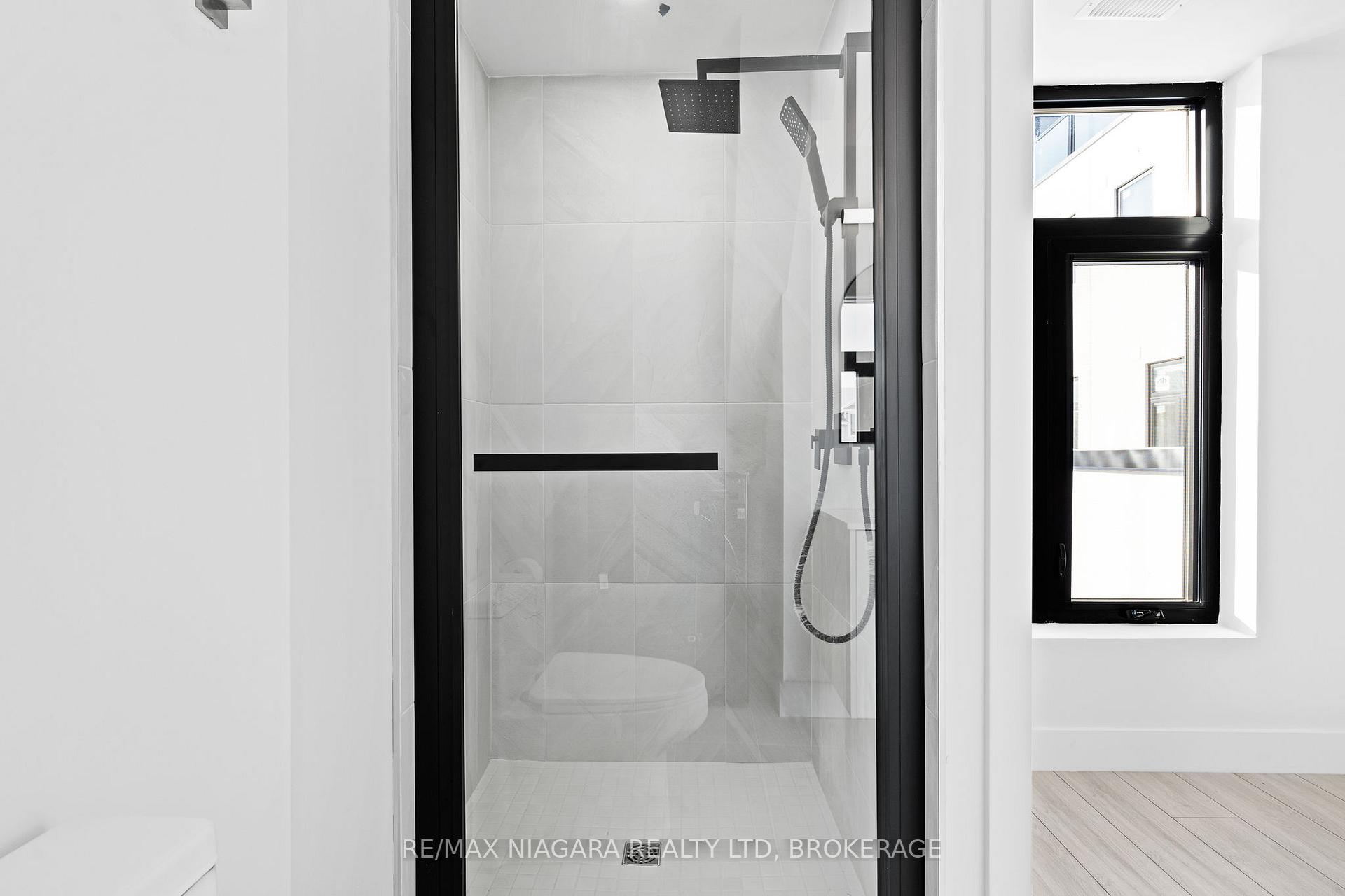 Photo 15 of Unit 209, 7277 Wilson Crescent, Niagara Falls, Oldfield — HOMEH