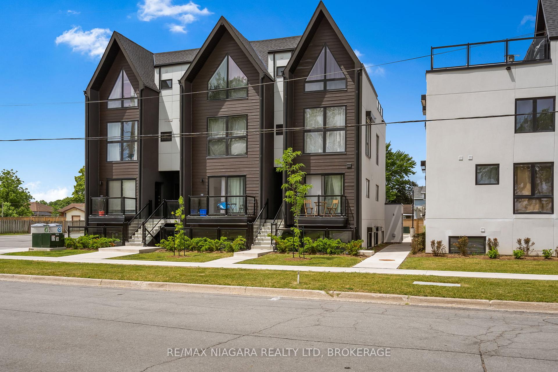 Photo 22 of Unit 209, 7277 Wilson Crescent, Niagara Falls, Oldfield — HOMEH
