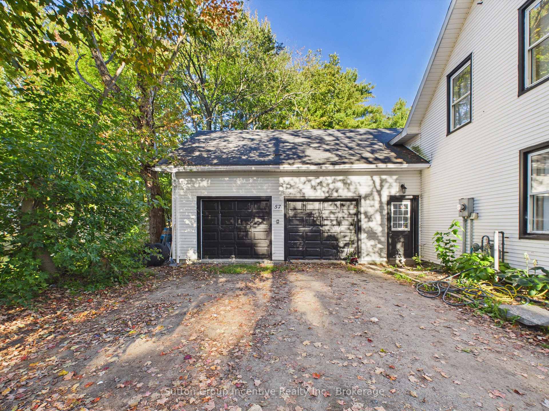 Photo 32 of 57 woodward Street, Bracebridge — HOMEH