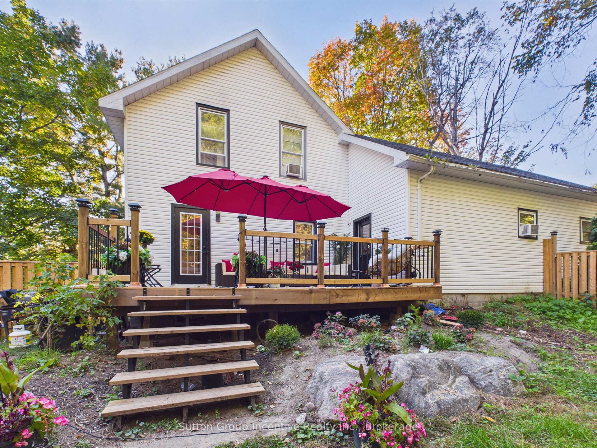 Photo 38 of 57 woodward Street, Bracebridge — HOMEH