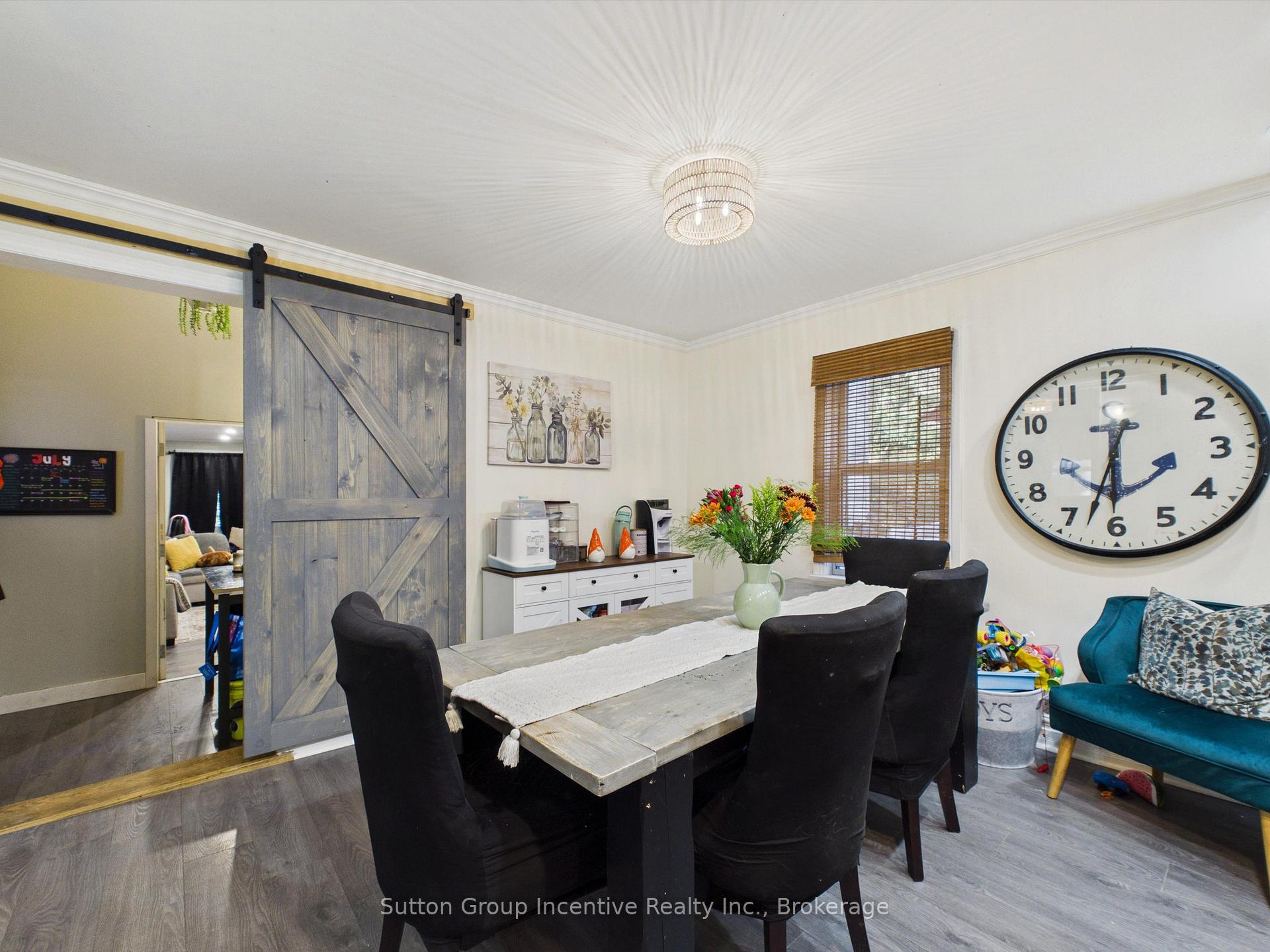 Photo 10 of 57 woodward Street, Bracebridge — HOMEH