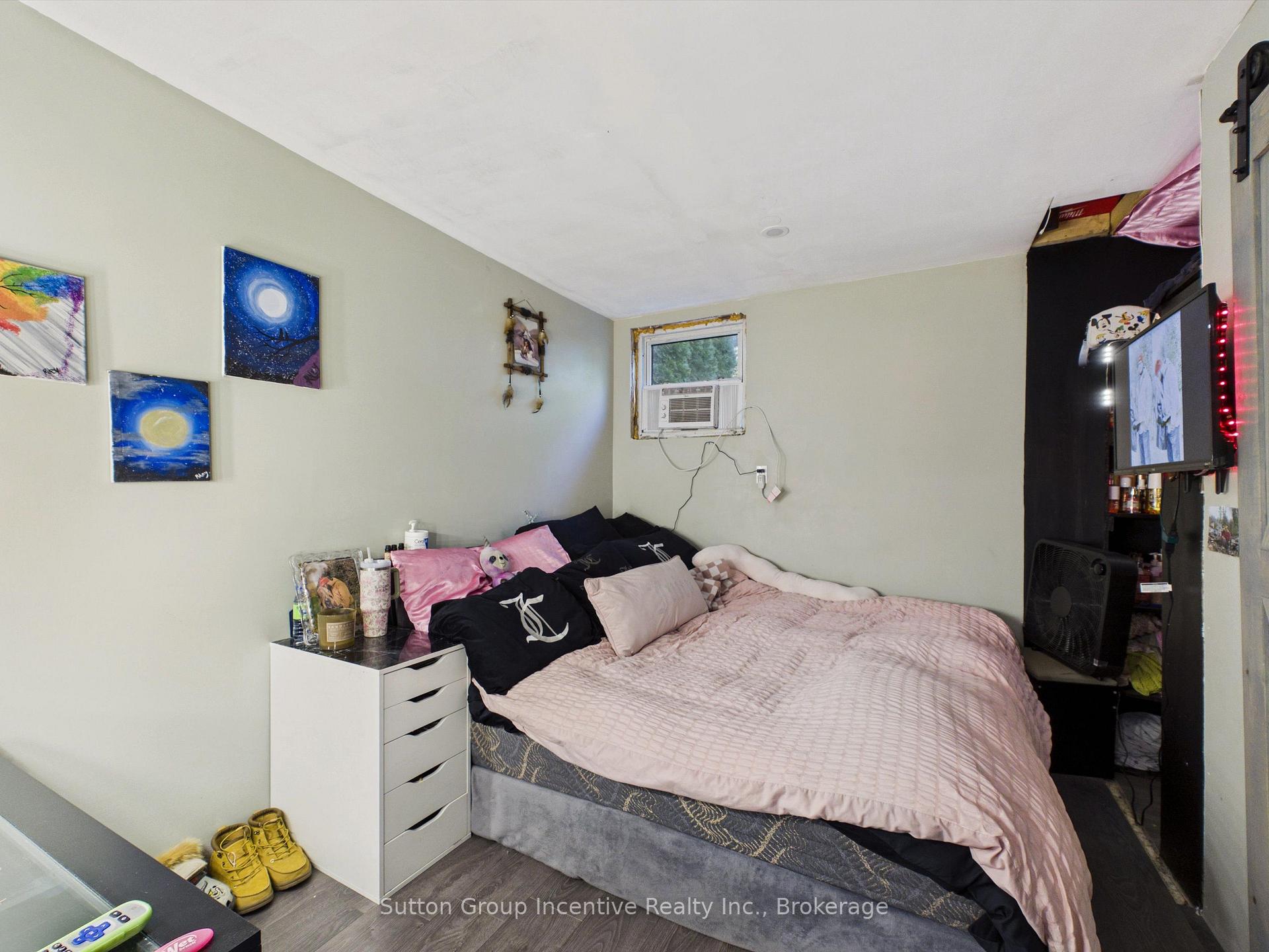 Photo 19 of 57 woodward Street, Bracebridge — HOMEH