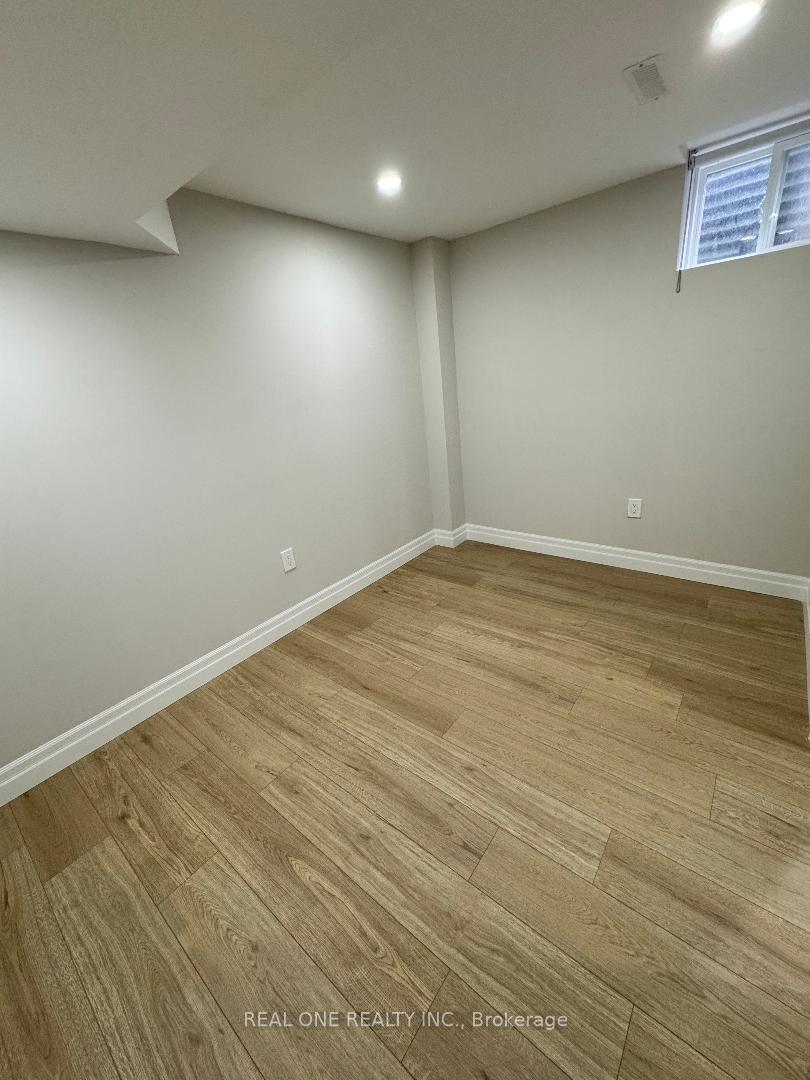 Photo 5 of Unit Basment, 68 Grace Street, Scarborough, Eglinton East — HOMEH